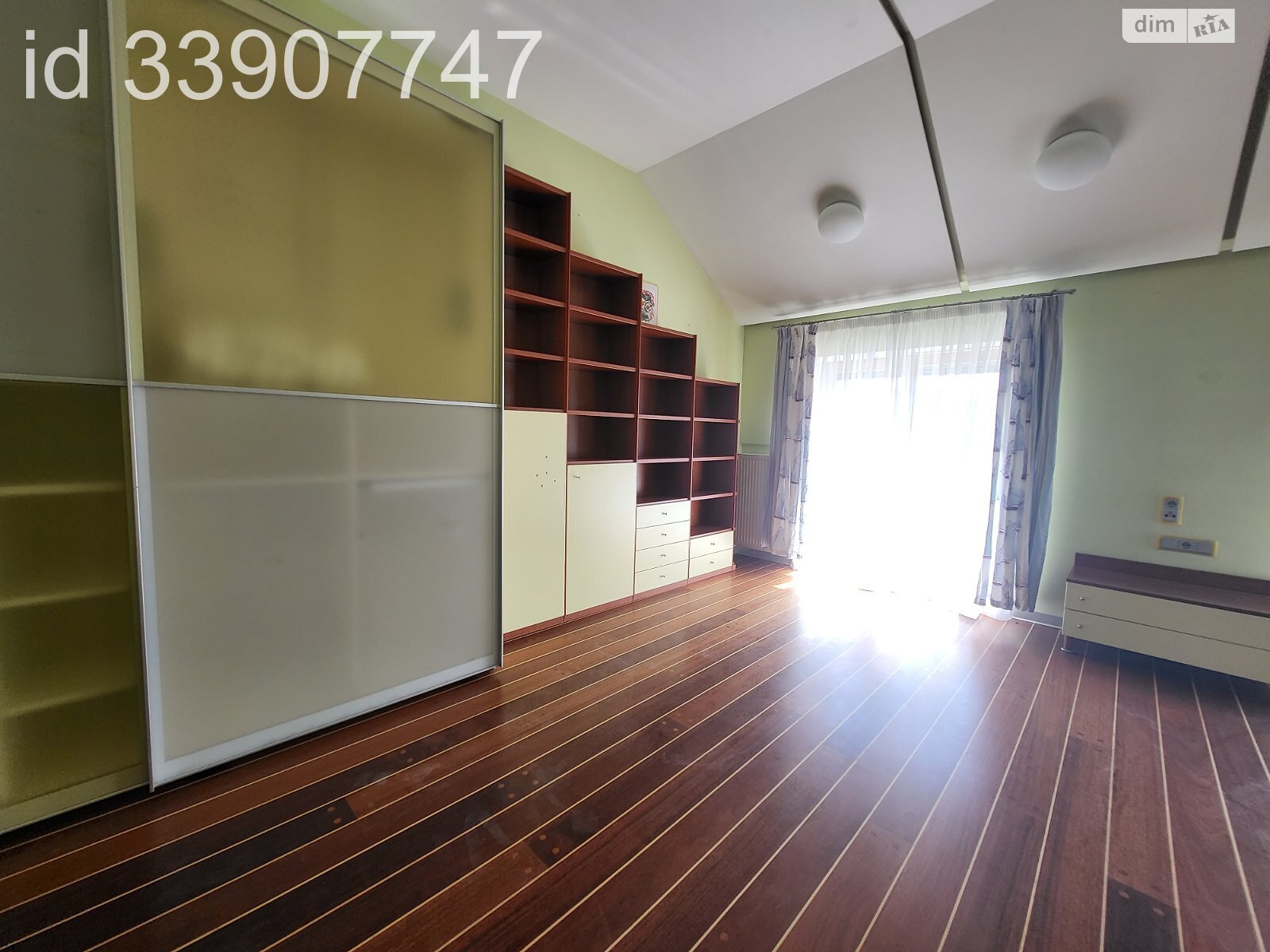 четырехкомнатная квартира в Одессе, район Приморский, на ул. Канатная 15 в аренду на долгий срок помесячно фото 1