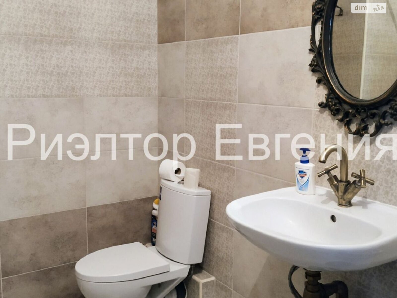 однокомнатная квартира в Одессе, район Приморский, на пер. Каретный 21 в аренду на долгий срок помесячно фото 1 однокомнатная квартира в Одессе, район Приморский, на пер. Каретный 21 в аренду на долгий срок помесячно фото 1
