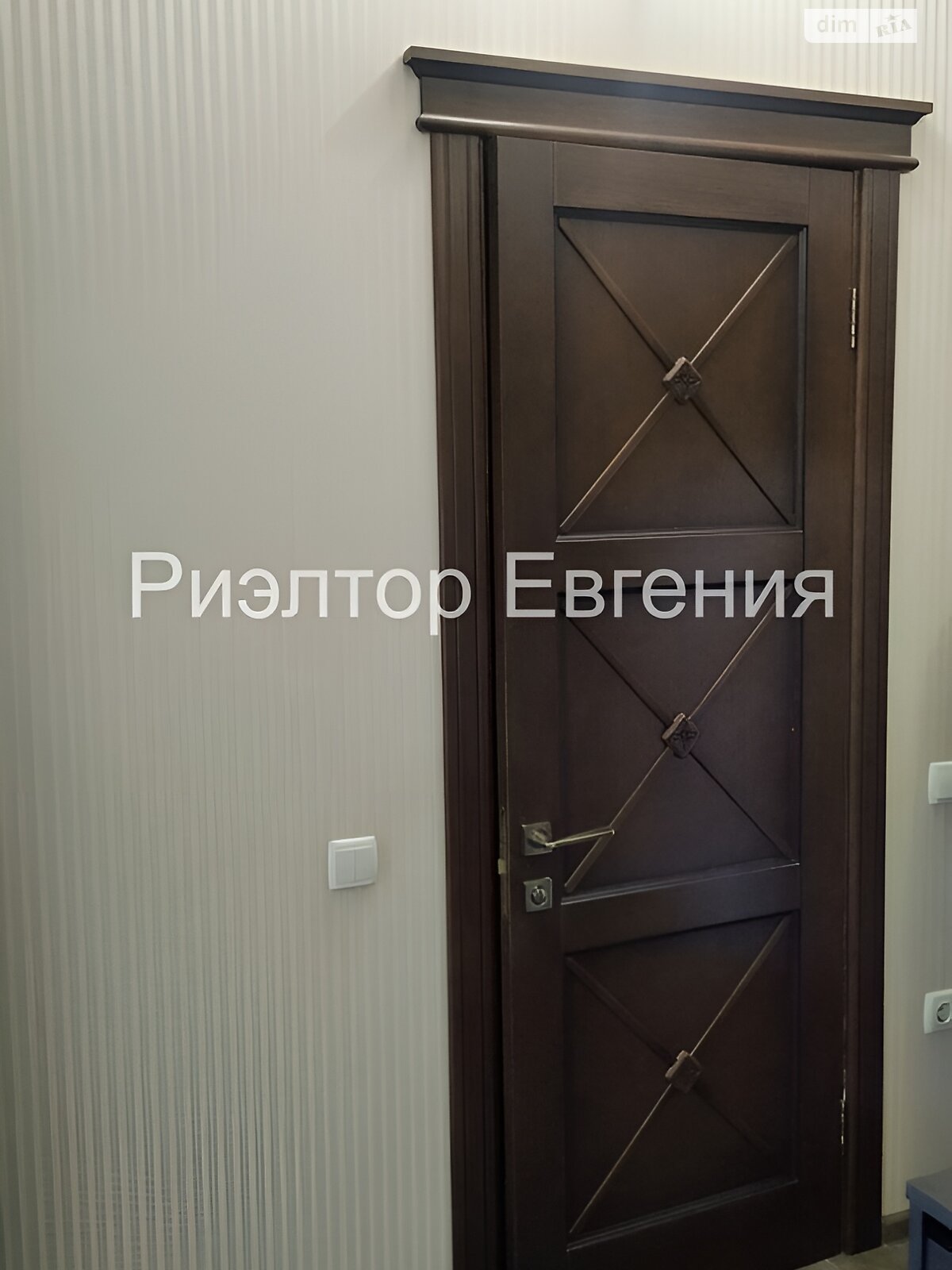 однокомнатная квартира в Одессе, район Приморский, на пер. Каретный 21 в аренду на долгий срок помесячно фото 1 однокомнатная квартира в Одессе, район Приморский, на пер. Каретный 21 в аренду на долгий срок помесячно фото 1