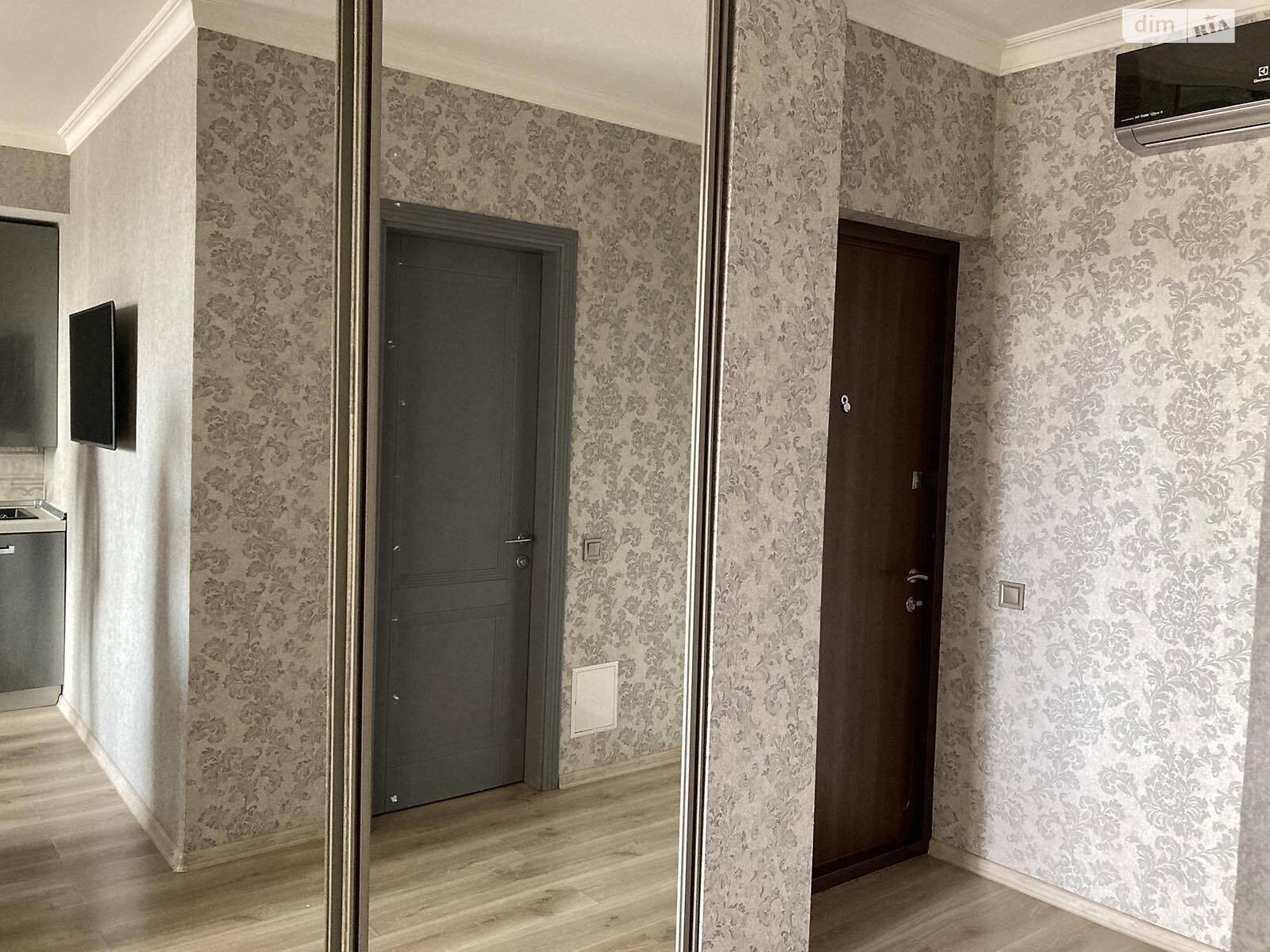 однокімнатна квартира в Одесі, район Приморський, на пров. Каретний 21 в довготривалу оренду помісячно фото 1 однокімнатна квартира в Одесі, район Приморський, на пров. Каретний 21 в довготривалу оренду помісячно фото 1