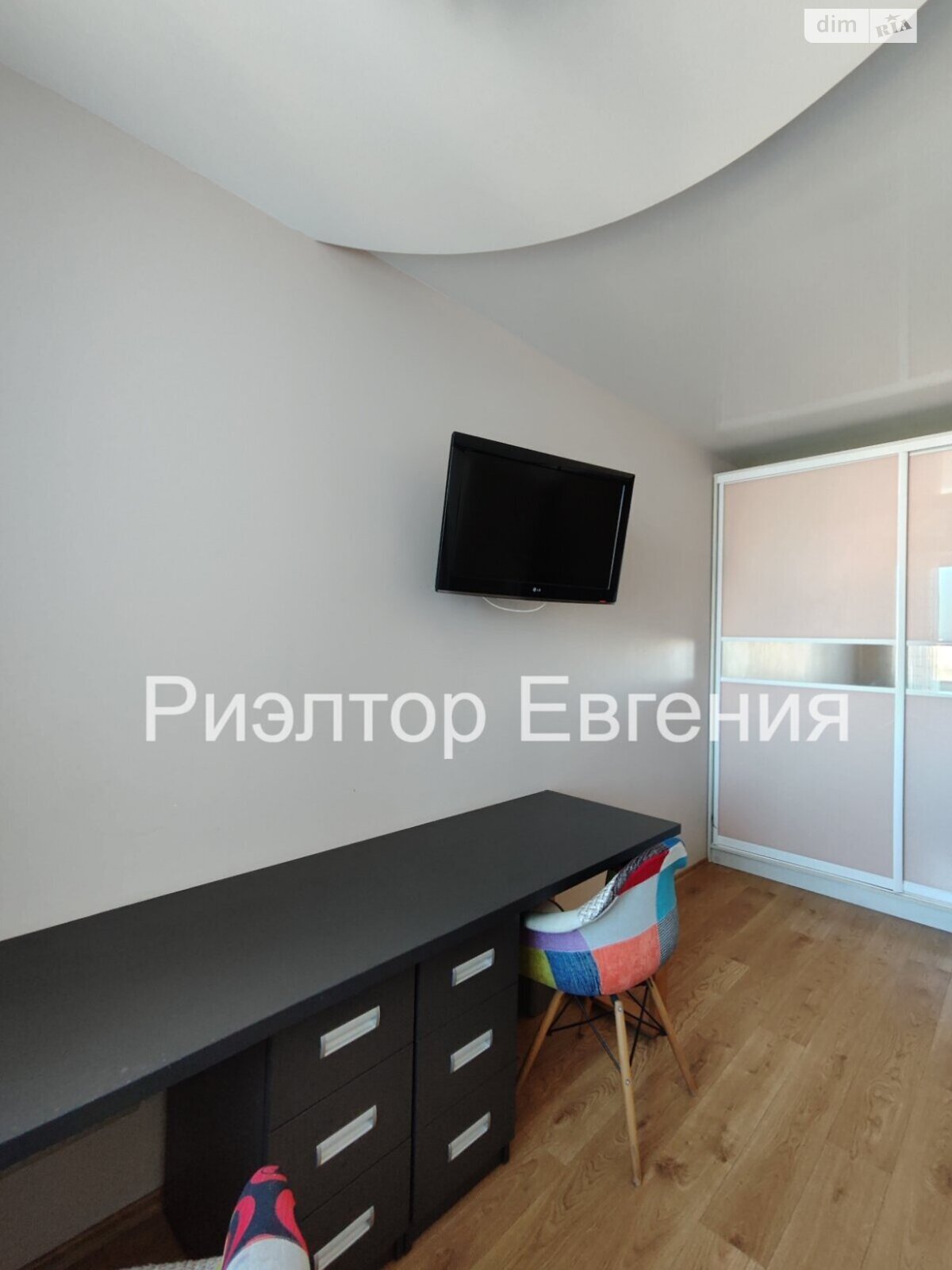 однокімнатна квартира в Одесі, район Приморський, на вул. Кленова 2А в довготривалу оренду помісячно фото 1 однокімнатна квартира в Одесі, район Приморський, на вул. Кленова 2А в довготривалу оренду помісячно фото 1