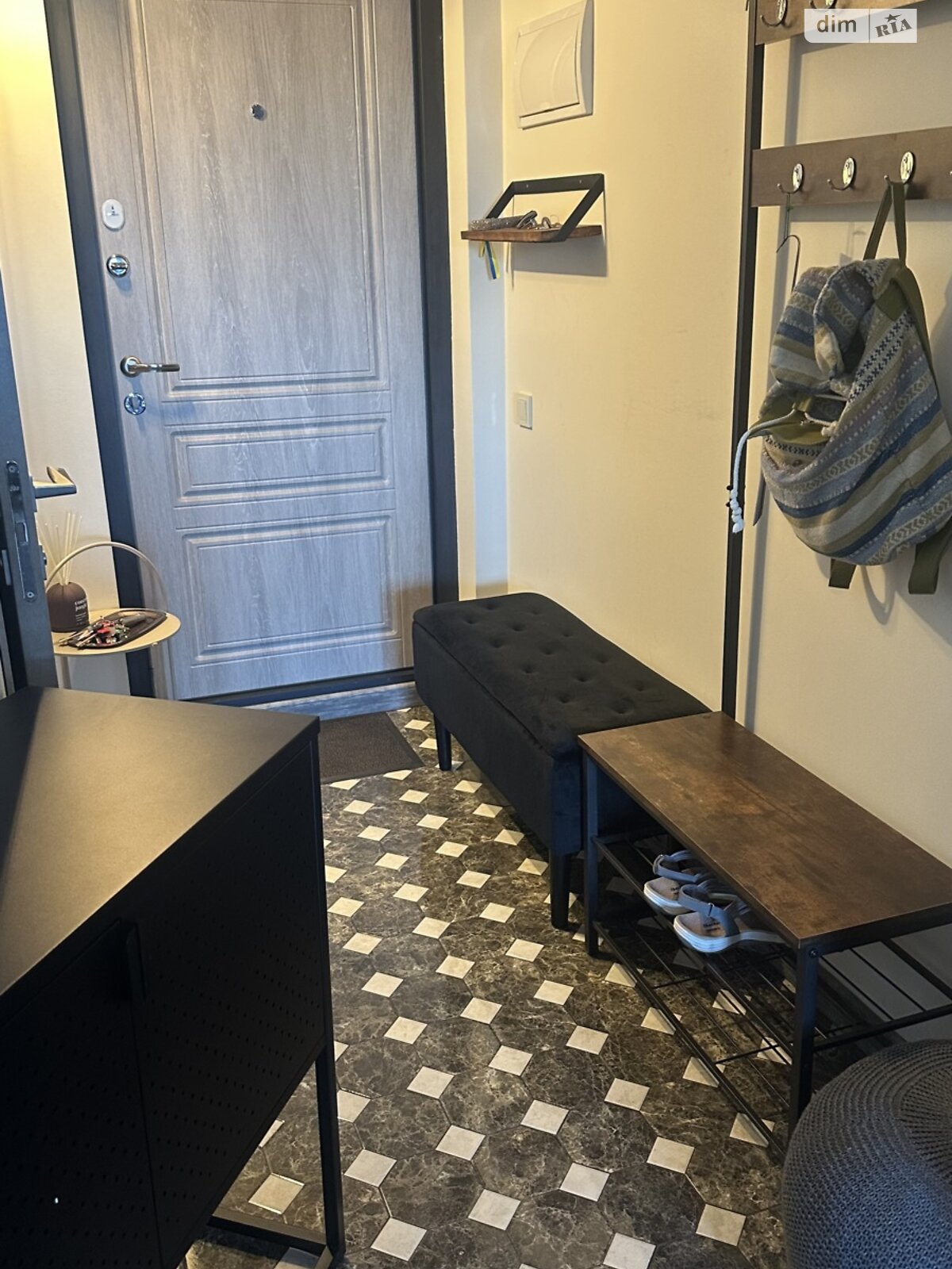 однокімнатна квартира в Одесі, район Приморський, на пров. Полуничний 22А, кв. 110 в довготривалу оренду помісячно фото 1 однокімнатна квартира в Одесі, район Приморський, на пров. Полуничний 22А, кв. 110 в довготривалу оренду помісячно фото 1