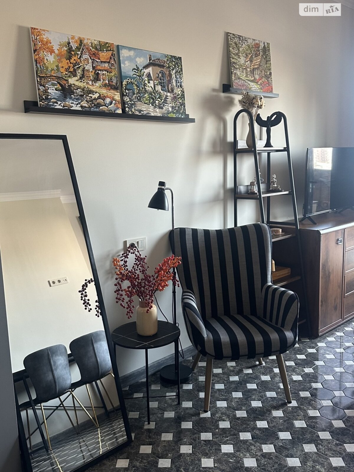 однокімнатна квартира в Одесі, район Приморський, на пров. Полуничний 22А, кв. 110 в довготривалу оренду помісячно фото 1 однокімнатна квартира в Одесі, район Приморський, на пров. Полуничний 22А, кв. 110 в довготривалу оренду помісячно фото 1