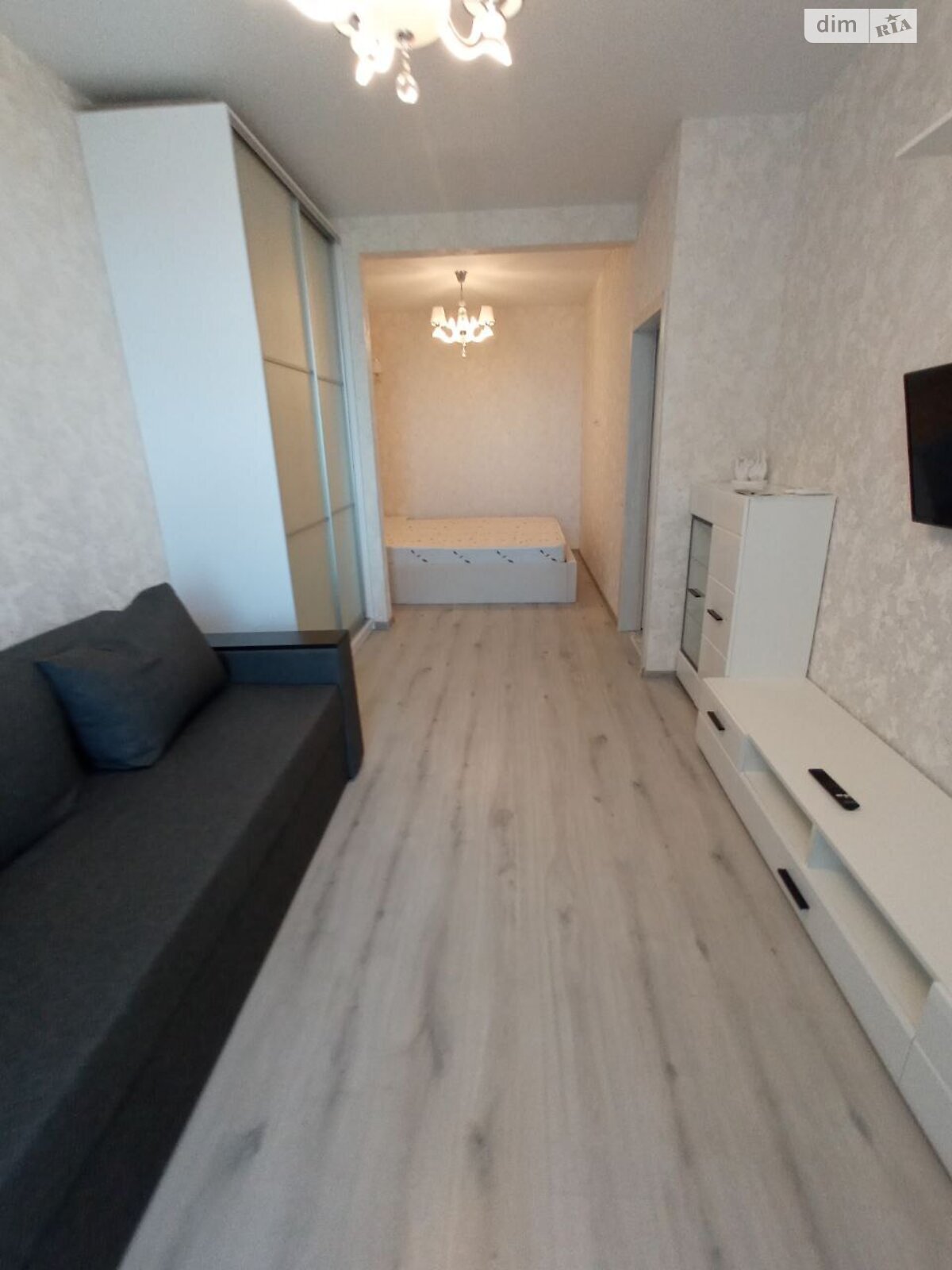 однокімнатна квартира в Одесі, район Приморський, на пров. Компасний в довготривалу оренду помісячно фото 1