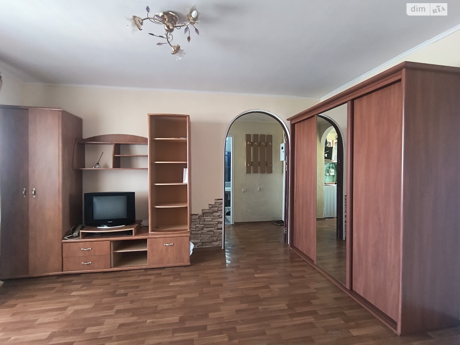 однокімнатна квартира в Одесі, район Приморський, на вул. Кутузакія Олександра 3 в довготривалу оренду помісячно фото 1 однокімнатна квартира в Одесі, район Приморський, на вул. Кутузакія Олександра 3 в довготривалу оренду помісячно фото 1