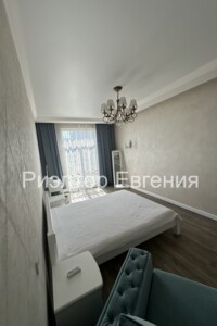 однокімнатна квартира в Одесі, район Приморський, на вул. Леонтовича 16 в довготривалу оренду помісячно фото 2 однокімнатна квартира в Одесі, район Приморський, на вул. Леонтовича 16 в довготривалу оренду помісячно фото 2