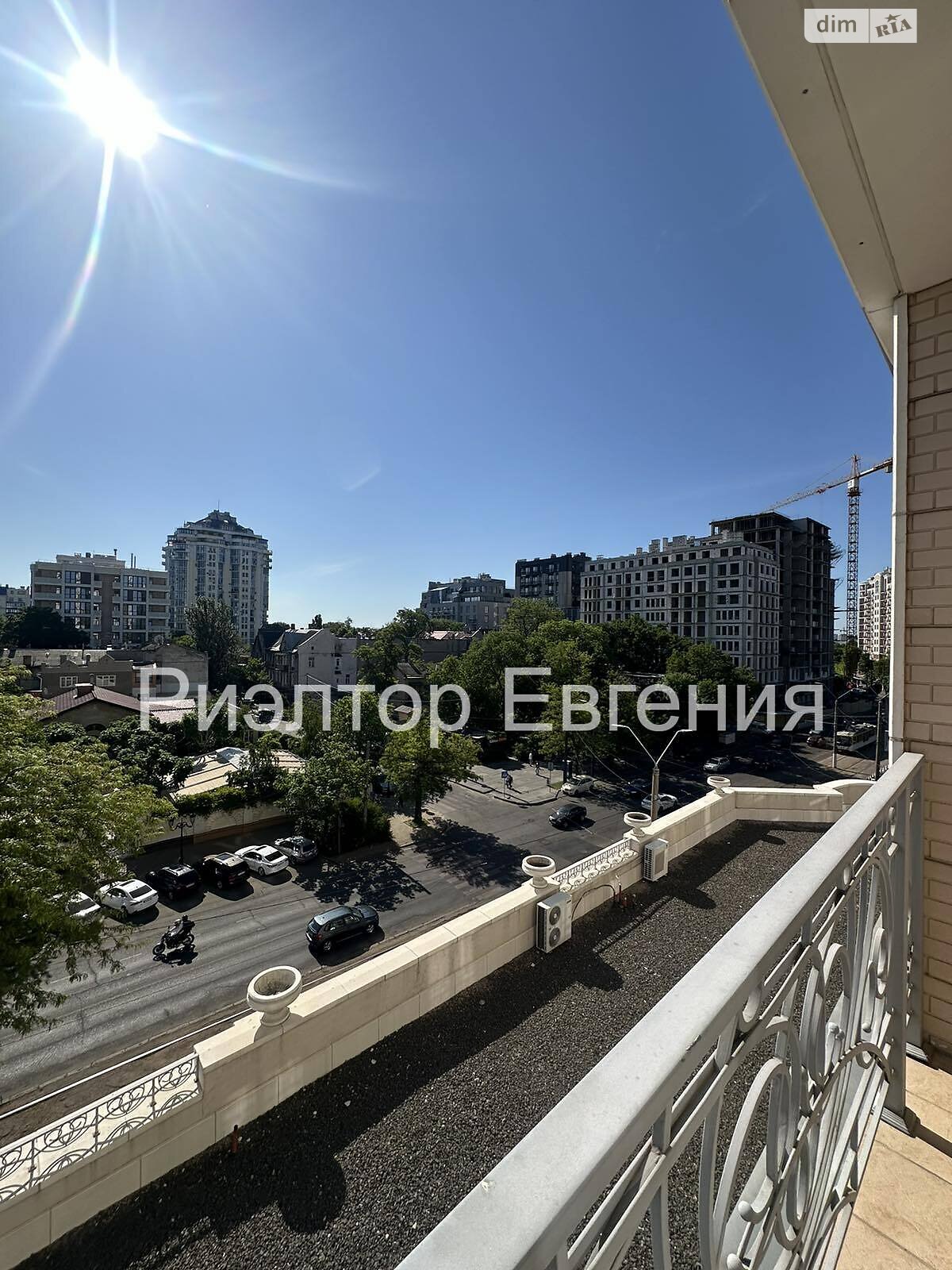 однокімнатна квартира в Одесі, район Приморський, на вул. Леонтовича 16 в довготривалу оренду помісячно фото 1 однокімнатна квартира в Одесі, район Приморський, на вул. Леонтовича 16 в довготривалу оренду помісячно фото 1