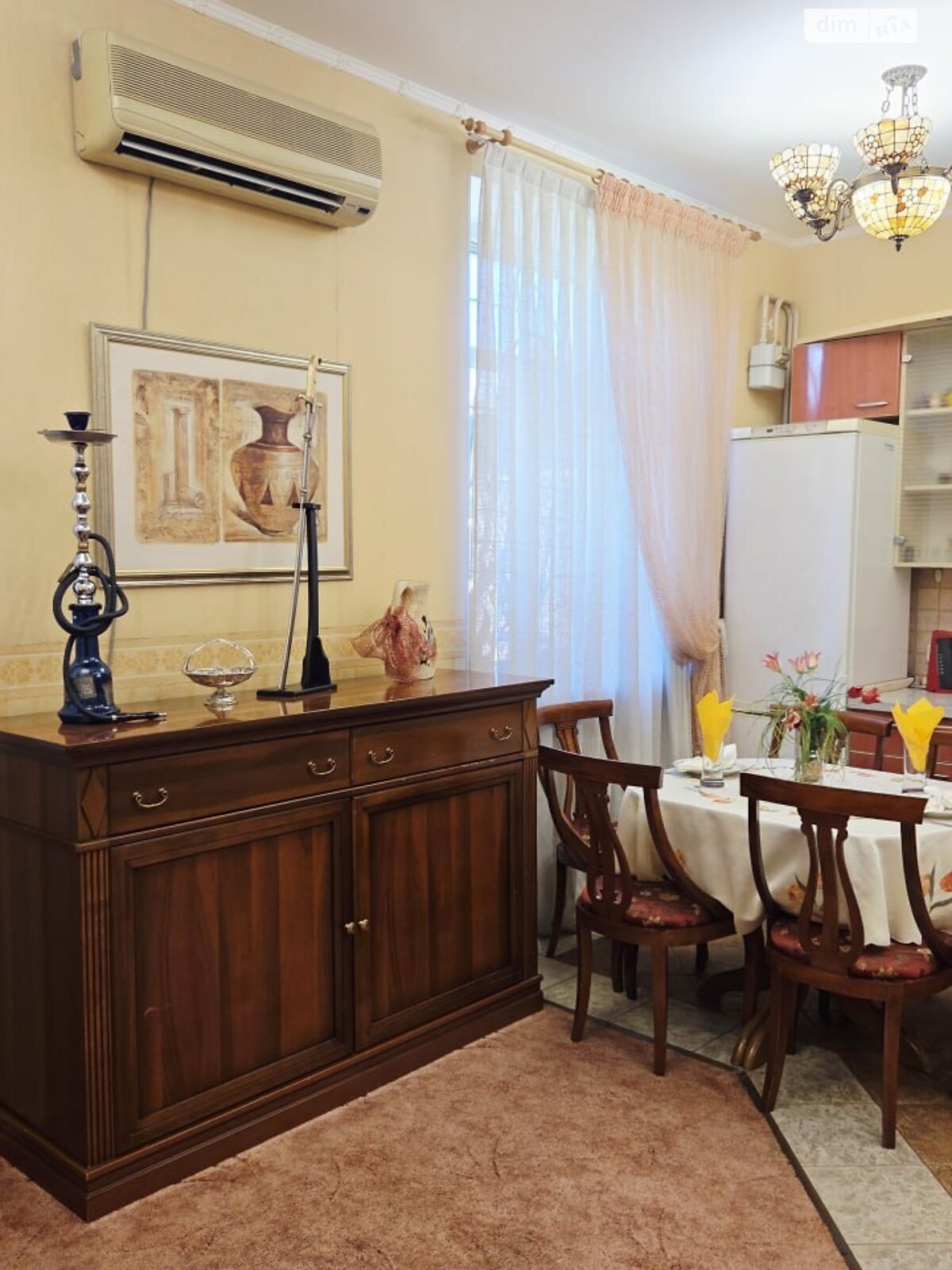 трикімнатна квартира в Одесі, район Приморський, на просп. Лесі Українки в довготривалу оренду помісячно фото 1 трикімнатна квартира в Одесі, район Приморський, на просп. Лесі Українки в довготривалу оренду помісячно фото 1