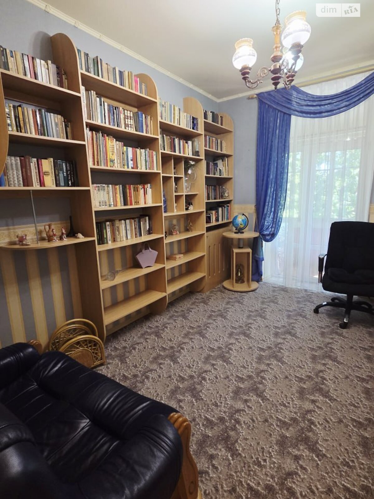 трикімнатна квартира в Одесі, район Приморський, на просп. Лесі Українки в довготривалу оренду помісячно фото 1 трикімнатна квартира в Одесі, район Приморський, на просп. Лесі Українки в довготривалу оренду помісячно фото 1