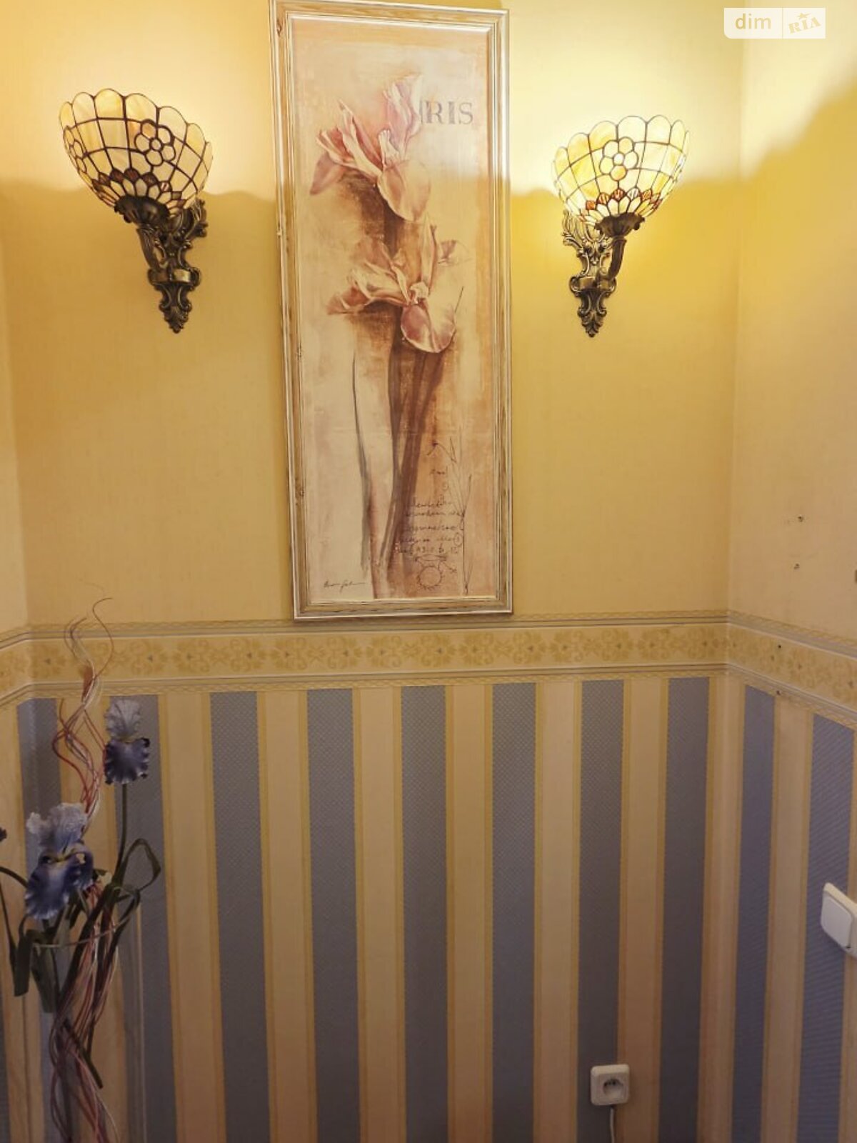 трикімнатна квартира в Одесі, район Приморський, на просп. Лесі Українки в довготривалу оренду помісячно фото 1 трикімнатна квартира в Одесі, район Приморський, на просп. Лесі Українки в довготривалу оренду помісячно фото 1