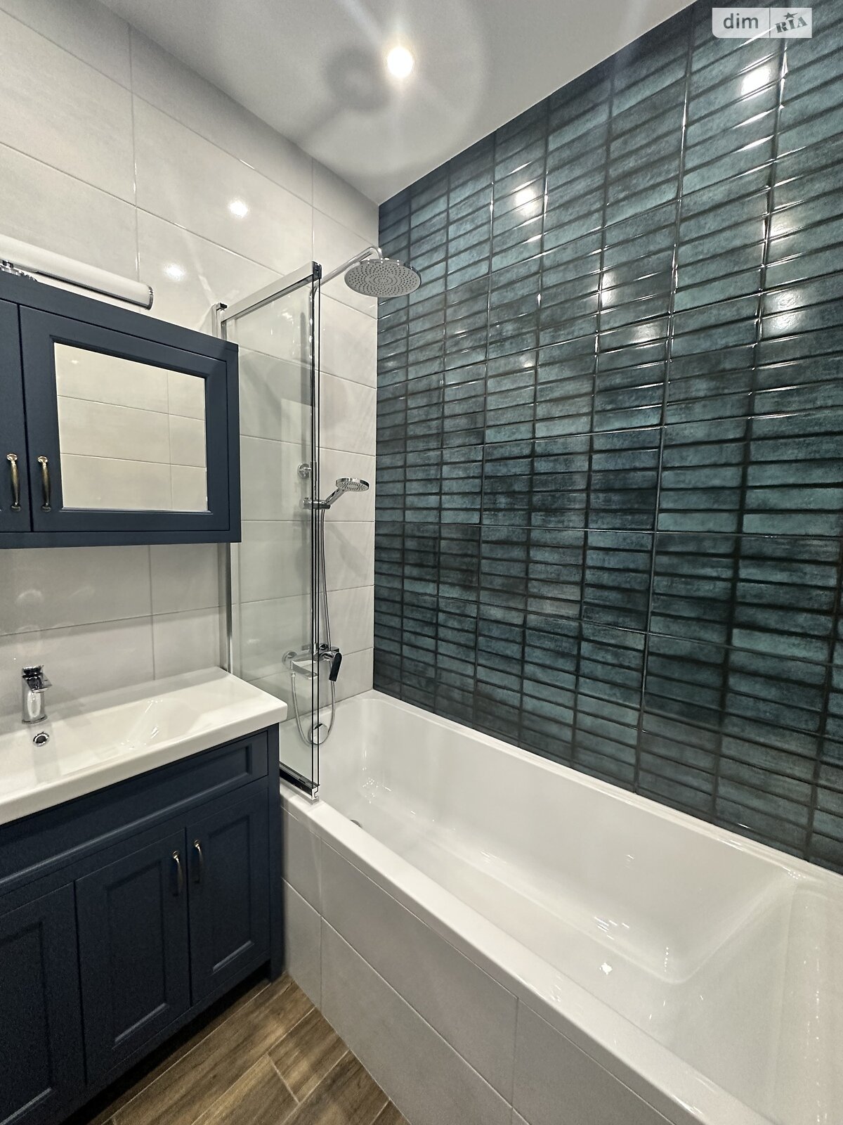 однокомнатная квартира в Одессе, район Приморский, на просп. Леси Украинки 19 в аренду на долгий срок помесячно фото 1 однокомнатная квартира в Одессе, район Приморский, на просп. Леси Украинки 19 в аренду на долгий срок помесячно фото 1