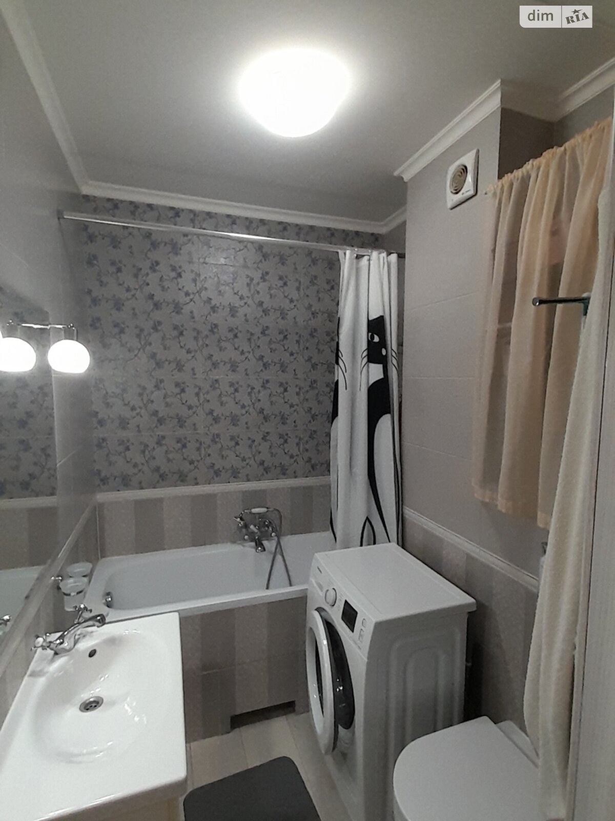 двокімнатна квартира в Одесі, район Приморський, на туп. Леваневського 2/1А в довготривалу оренду помісячно фото 1