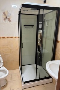 двокімнатна квартира в Одесі, район Приморський, на вул. Літературна 12 в довготривалу оренду помісячно фото 2