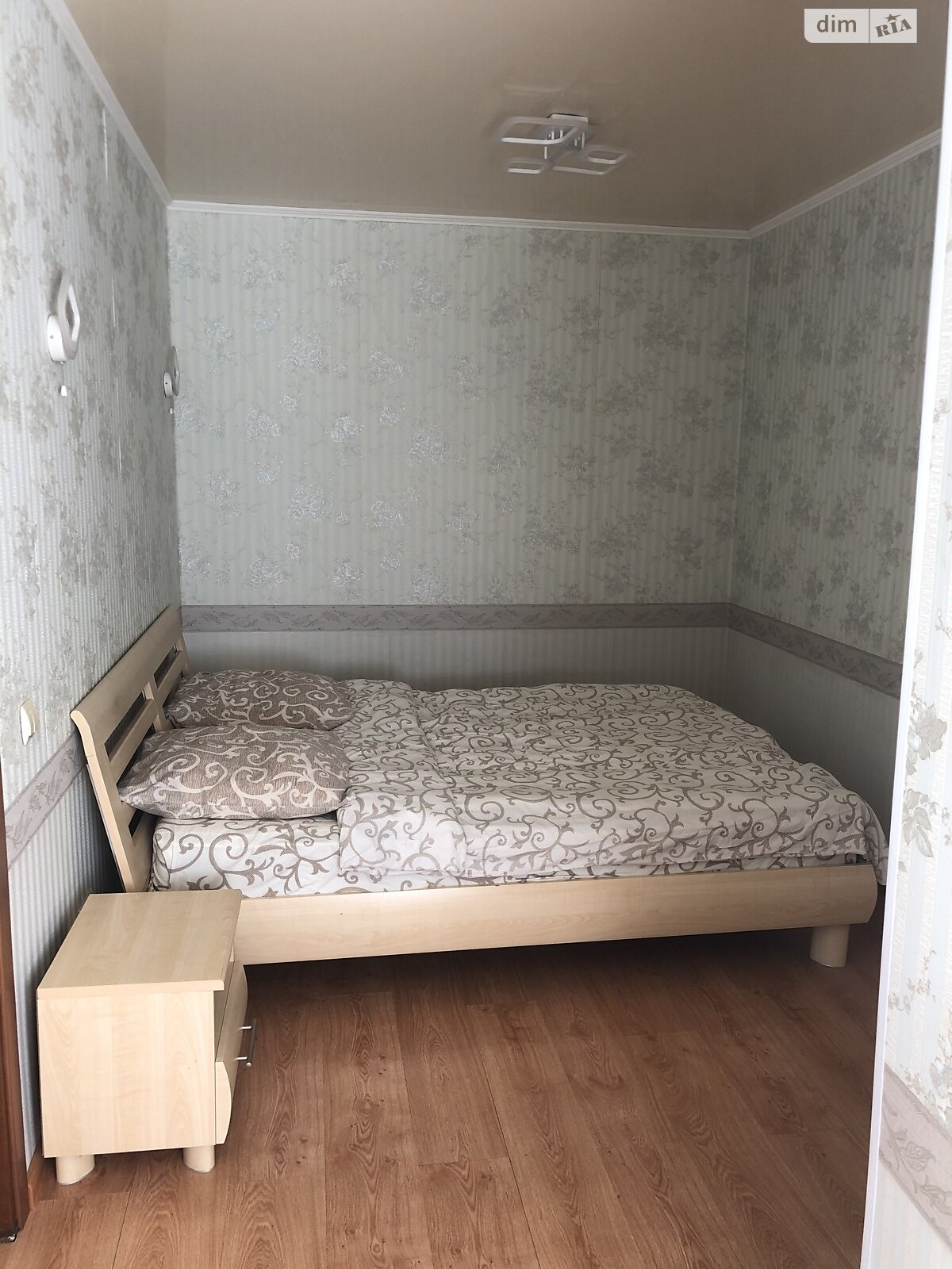 двокімнатна квартира в Одесі, район Приморський, на вул. Літературна 12 в довготривалу оренду помісячно фото 1