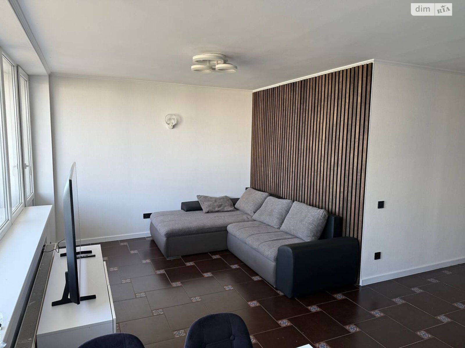 двокімнатна квартира в Одесі, район Приморський, на вул. Літературна 12 в довготривалу оренду помісячно фото 1