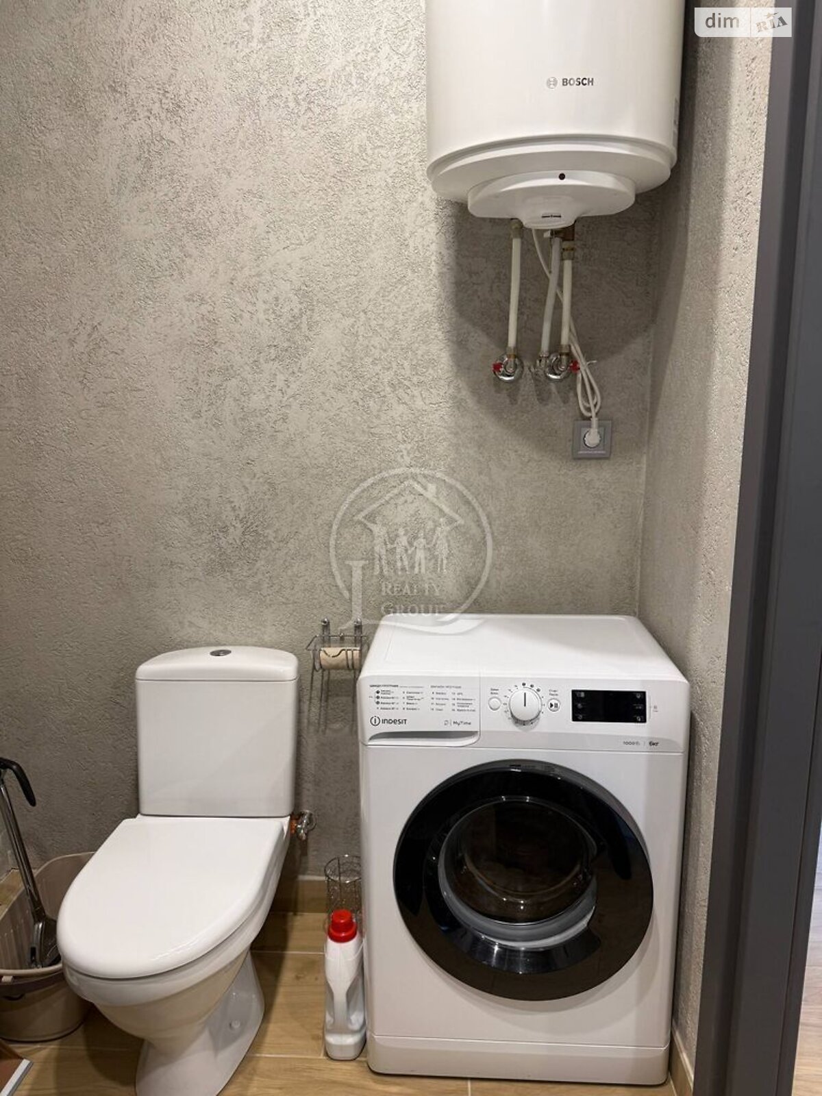 однокімнатна квартира в Одесі, район Приморський, на вул. Літературна 10Б в довготривалу оренду помісячно фото 1