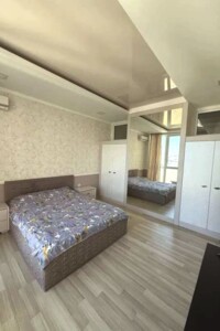 трехкомнатная квартира в Одессе, район Приморский, на ул. Литературная в аренду на долгий срок помесячно фото 2