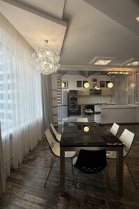 трикімнатна квартира в Одесі, район Приморський, на вул. Літературна 1А в довготривалу оренду помісячно фото 2