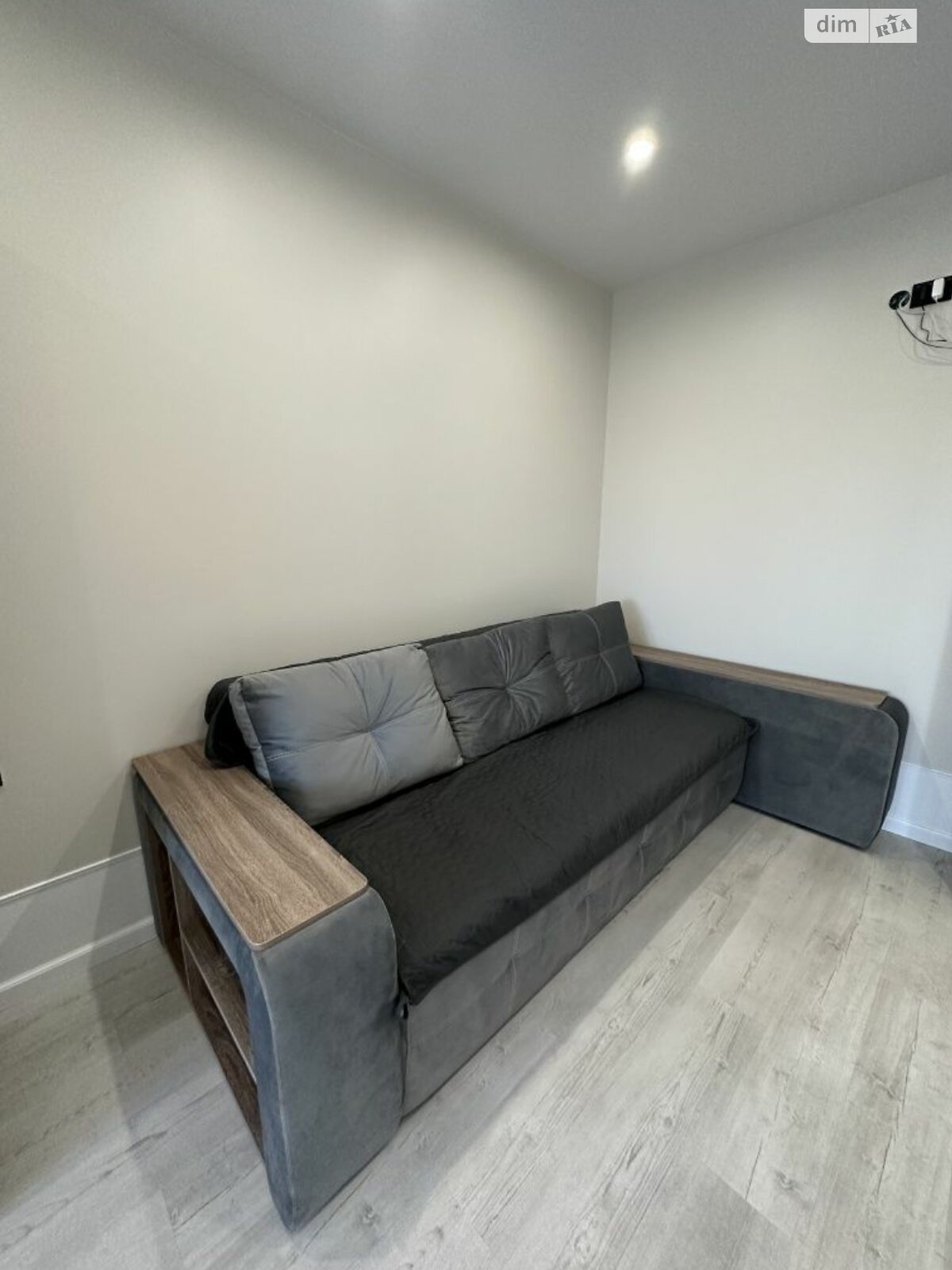 однокімнатна квартира в Одесі, район Приморський, на вул. Львівська 15Б в довготривалу оренду помісячно фото 1 однокімнатна квартира в Одесі, район Приморський, на вул. Львівська 15Б в довготривалу оренду помісячно фото 1