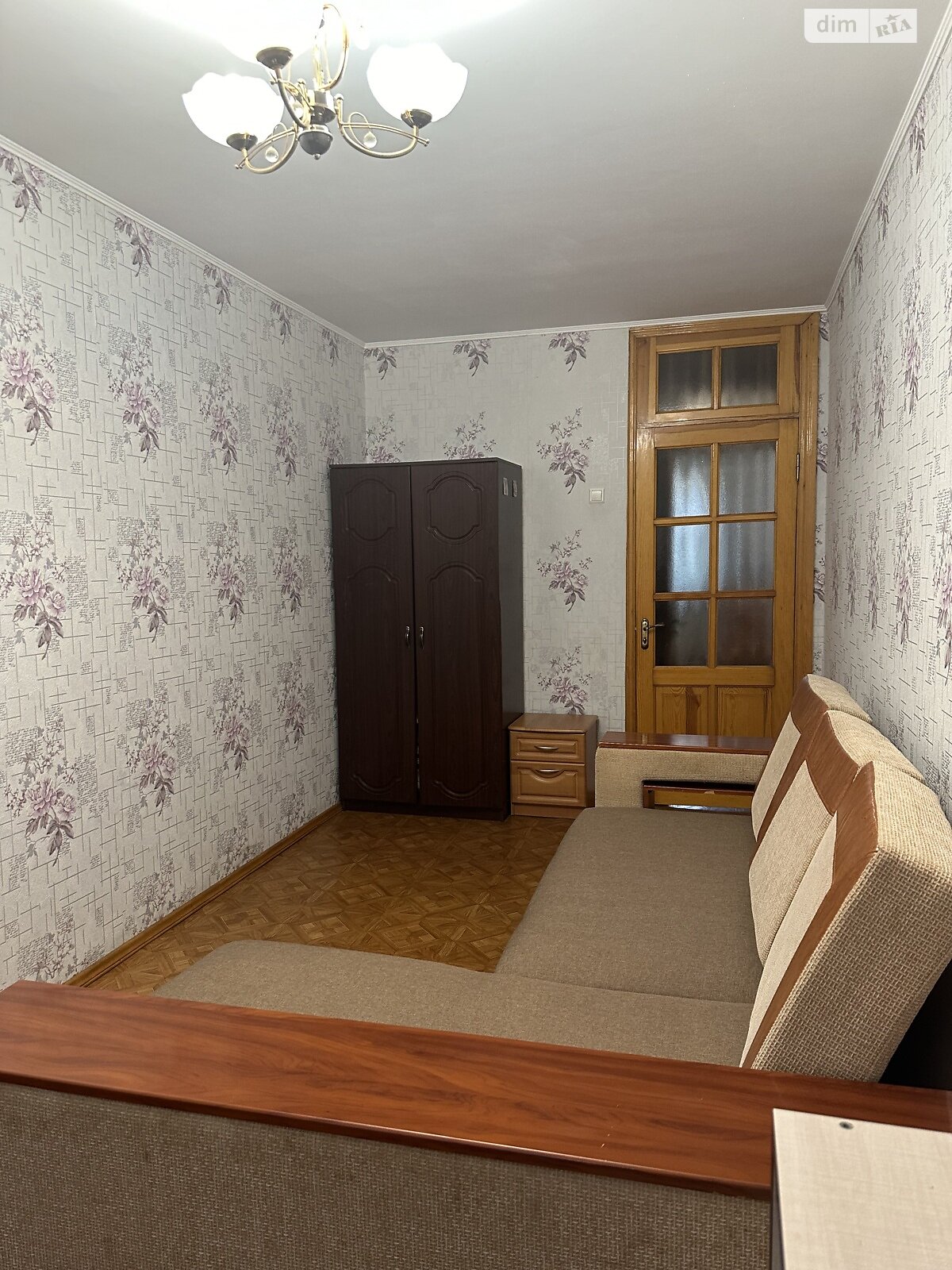 трехкомнатная квартира в Одессе, район Приморский, на ул. Люстдорфская дорога 29В в аренду на долгий срок помесячно фото 1