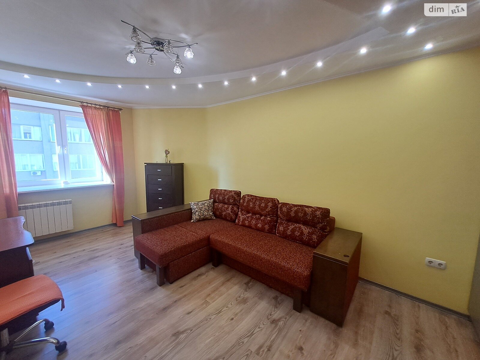 двухкомнатная квартира в Одессе, район Приморский, на пер. Манежный 4 в аренду на долгий срок помесячно фото 1