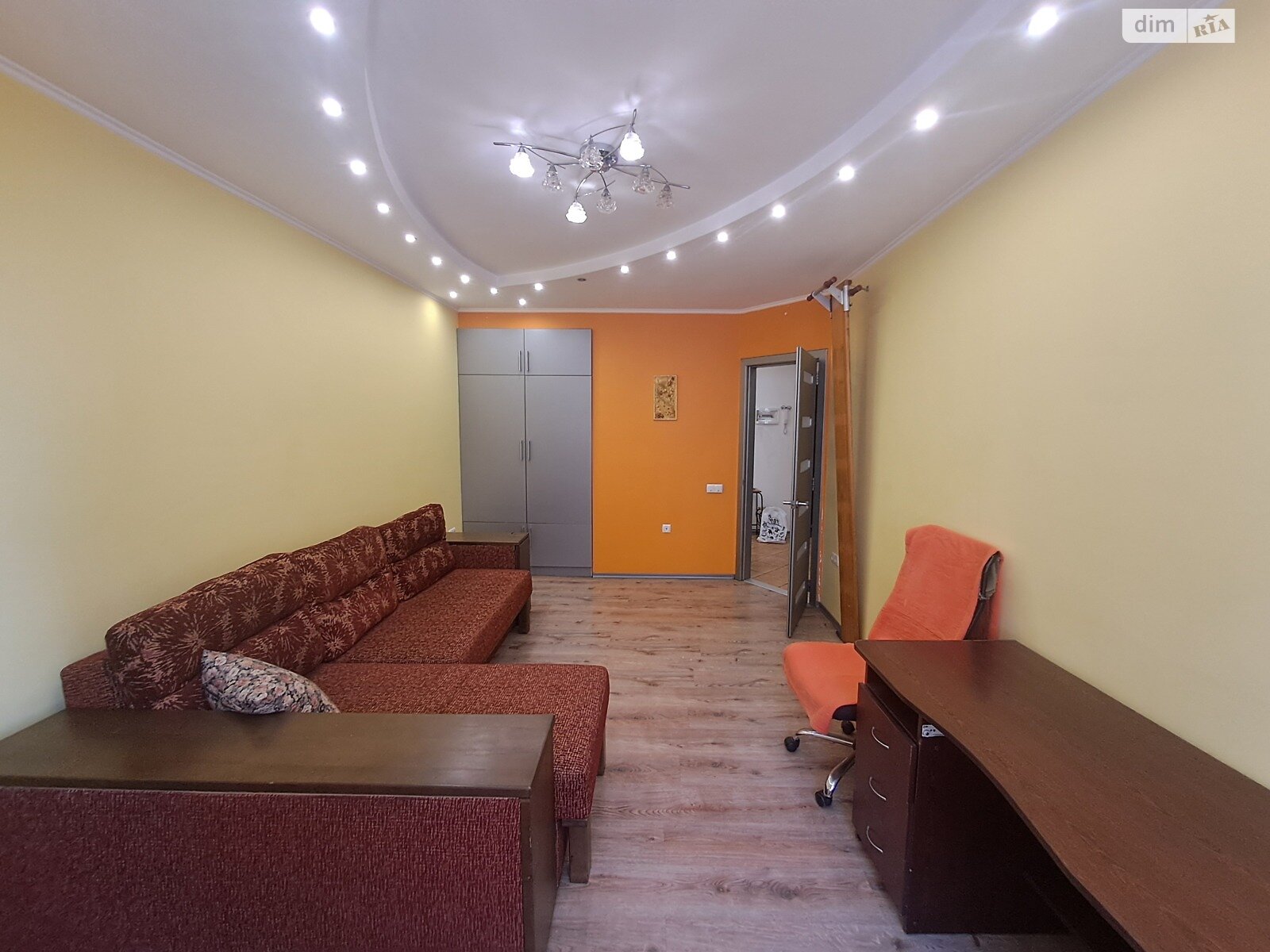 двухкомнатная квартира в Одессе, район Приморский, на пер. Манежный 4 в аренду на долгий срок помесячно фото 1