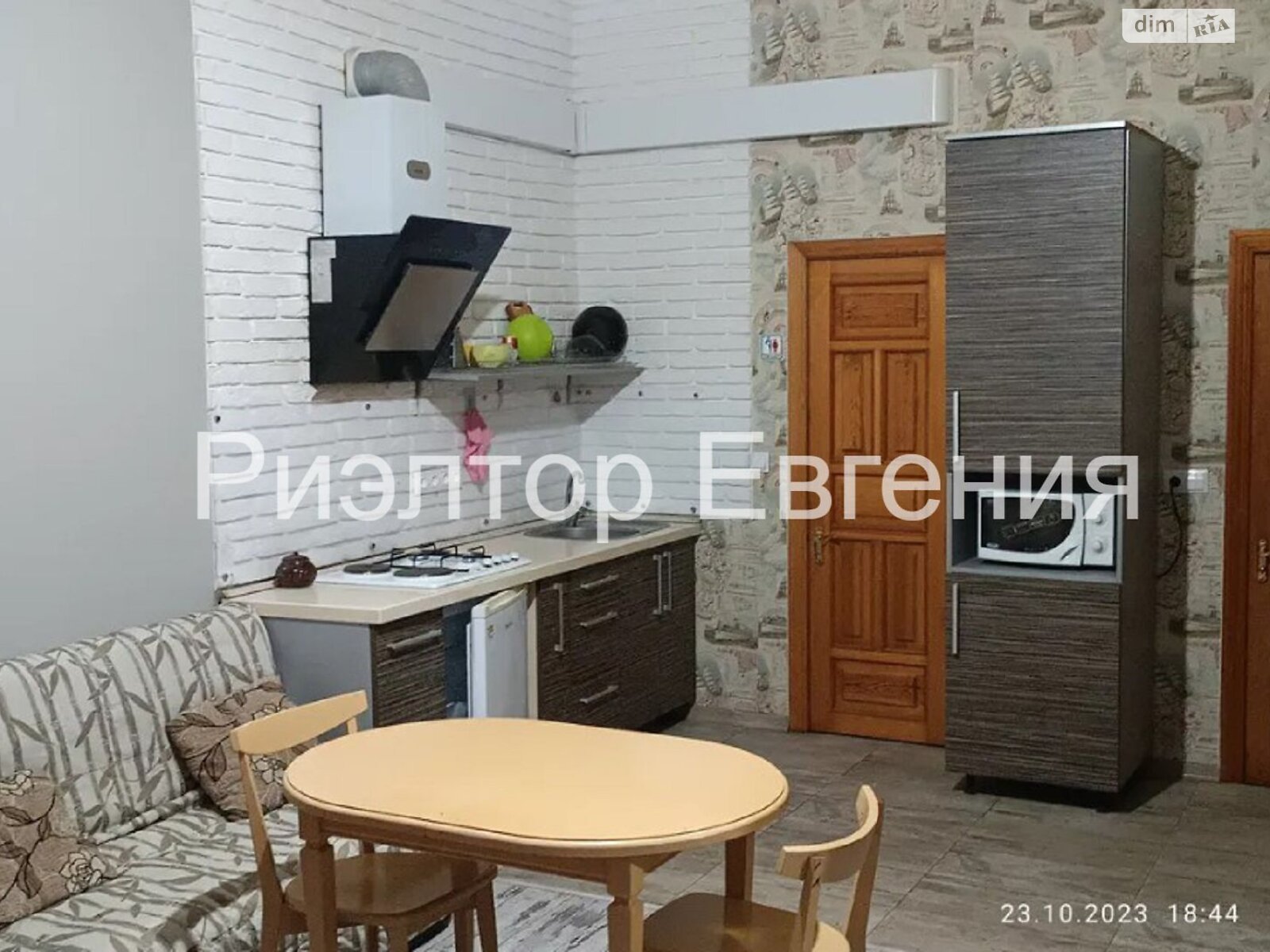 однокомнатная квартира в Одессе, район Приморский, на ул. Нежинская 56 в аренду на долгий срок помесячно фото 1 однокомнатная квартира в Одессе, район Приморский, на ул. Нежинская 56 в аренду на долгий срок помесячно фото 1