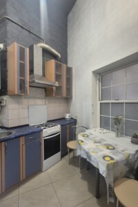 однокімнатна квартира в Одесі, район Приморський, на вул. Ніжинська 56 в довготривалу оренду помісячно фото 2 однокімнатна квартира в Одесі, район Приморський, на вул. Ніжинська 56 в довготривалу оренду помісячно фото 2