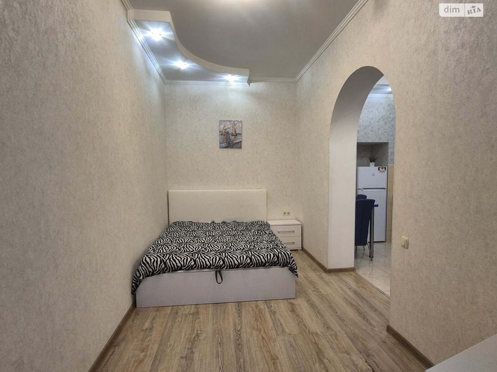 однокомнатная квартира в Одессе, район Приморский, на ул. Нежинская 56 в аренду на долгий срок помесячно фото 1