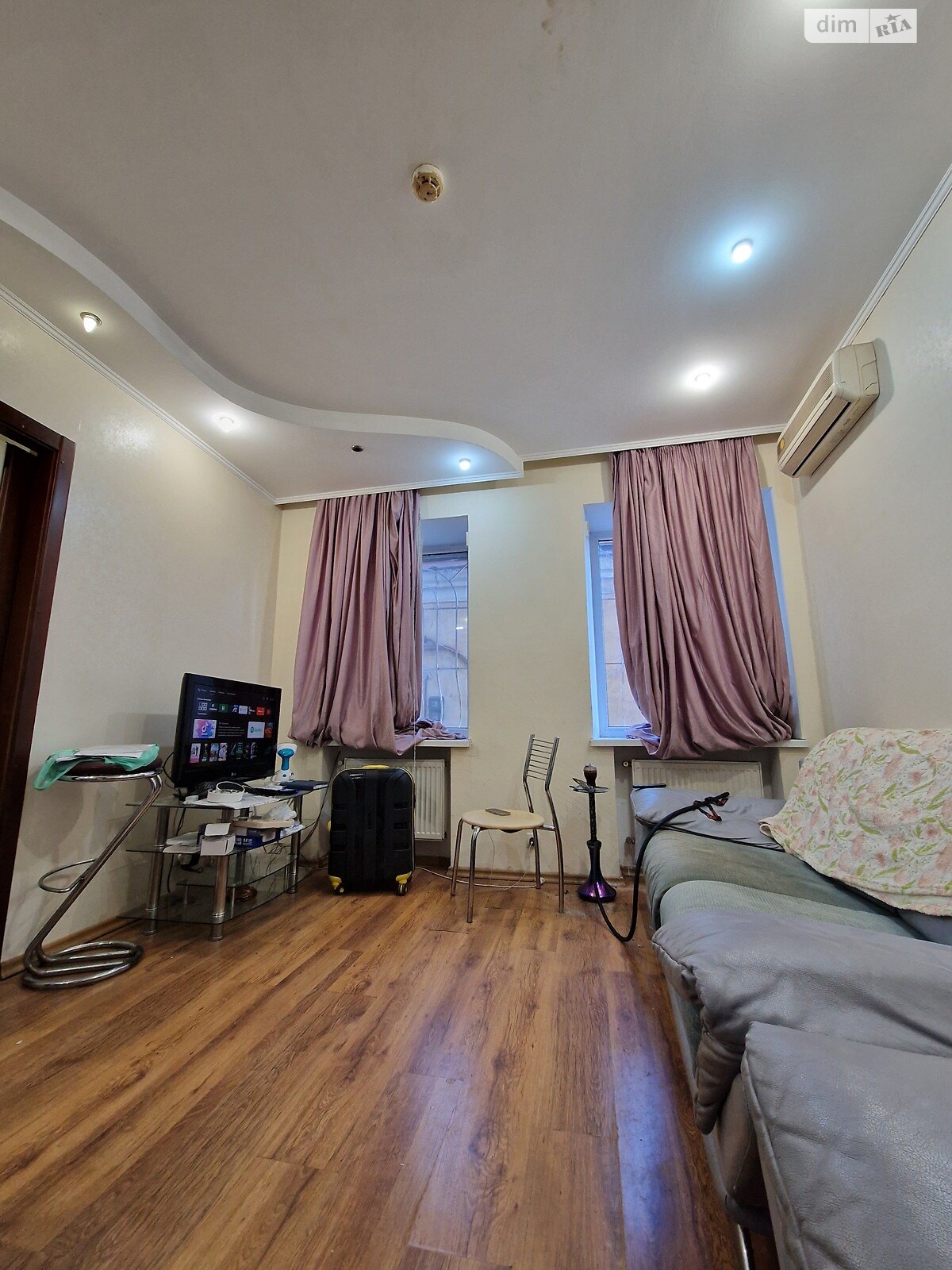 двокімнатна квартира в Одесі, район Приморський, на вул. Ніни Строкатої в довготривалу оренду помісячно фото 1 двокімнатна квартира в Одесі, район Приморський, на вул. Ніни Строкатої в довготривалу оренду помісячно фото 1