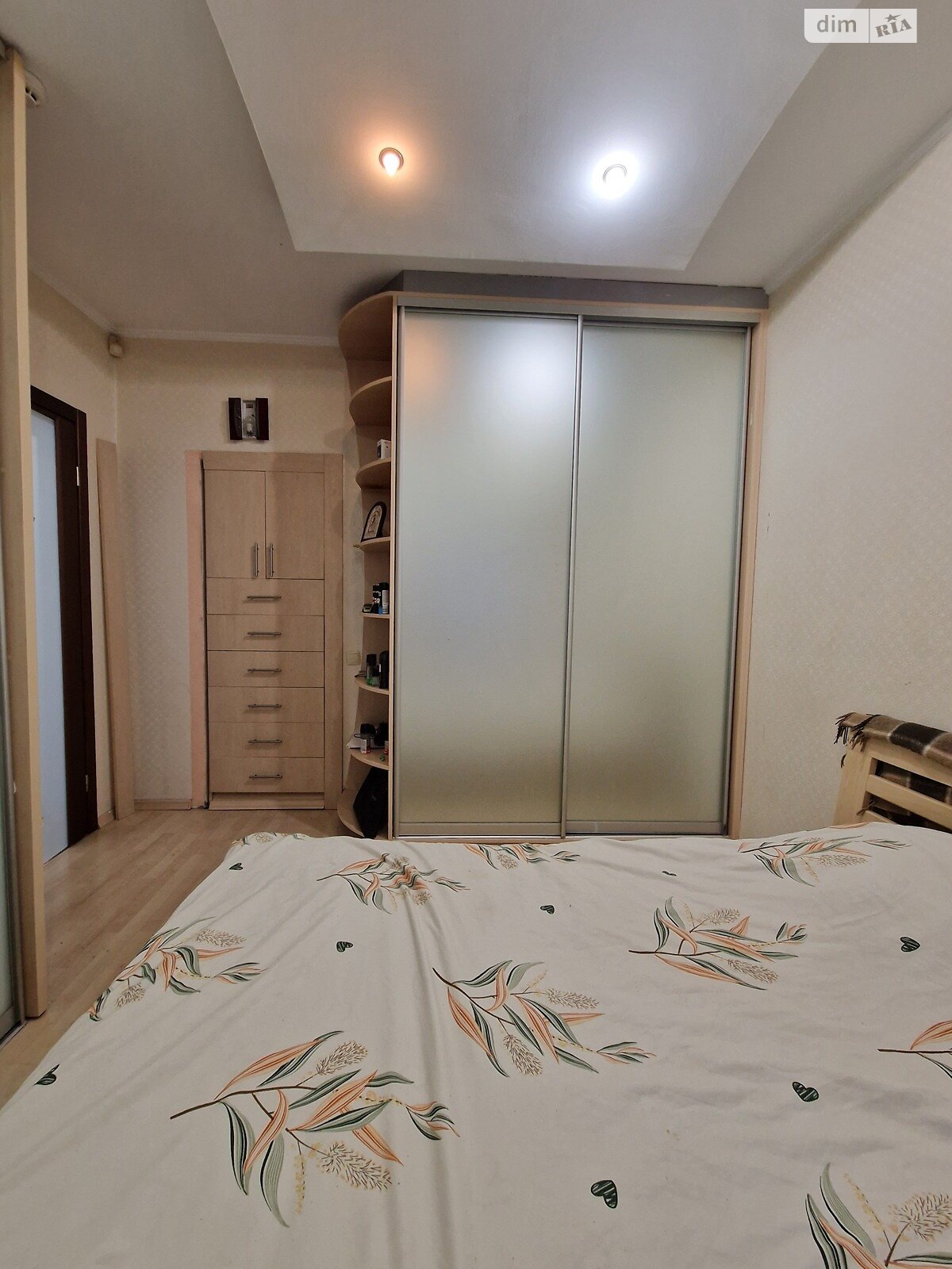 двокімнатна квартира в Одесі, район Приморський, на вул. Ніни Строкатої в довготривалу оренду помісячно фото 1 двокімнатна квартира в Одесі, район Приморський, на вул. Ніни Строкатої в довготривалу оренду помісячно фото 1