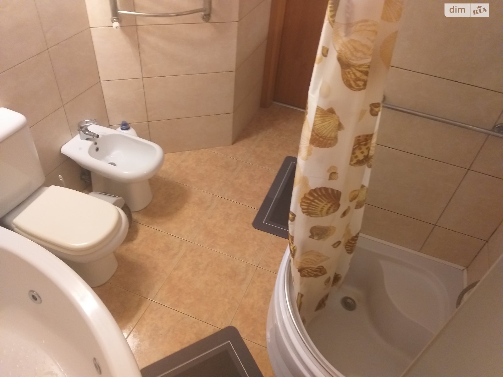 двокімнатна квартира в Одесі, район Приморський, на вул. Осипова в довготривалу оренду помісячно фото 1 двокімнатна квартира в Одесі, район Приморський, на вул. Осипова в довготривалу оренду помісячно фото 1