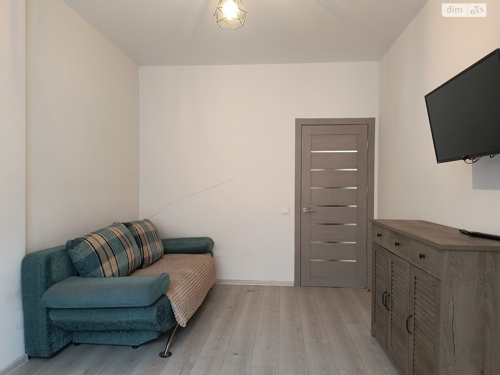 однокімнатна квартира в Одесі, район Приморський, на вул. Педагогічна 20Б в довготривалу оренду помісячно фото 1