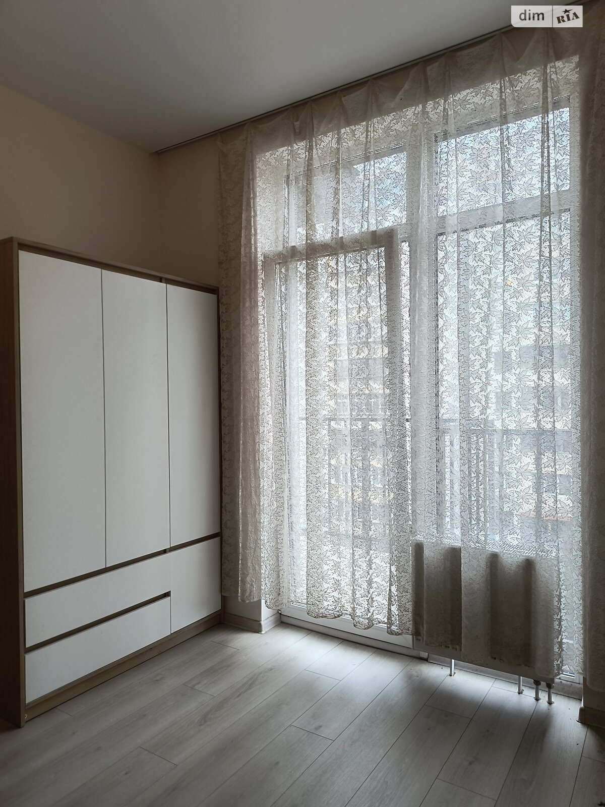 однокімнатна квартира в Одесі, район Приморський, на вул. Педагогічна 20Б в довготривалу оренду помісячно фото 1