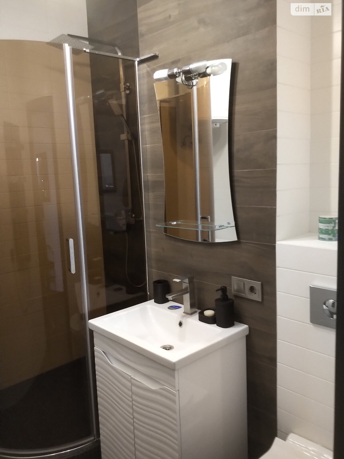 однокомнатная квартира в Одессе, район Приморский, на ул. Педагогическая 21 в аренду на долгий срок помесячно фото 1 однокомнатная квартира в Одессе, район Приморский, на ул. Педагогическая 21 в аренду на долгий срок помесячно фото 1