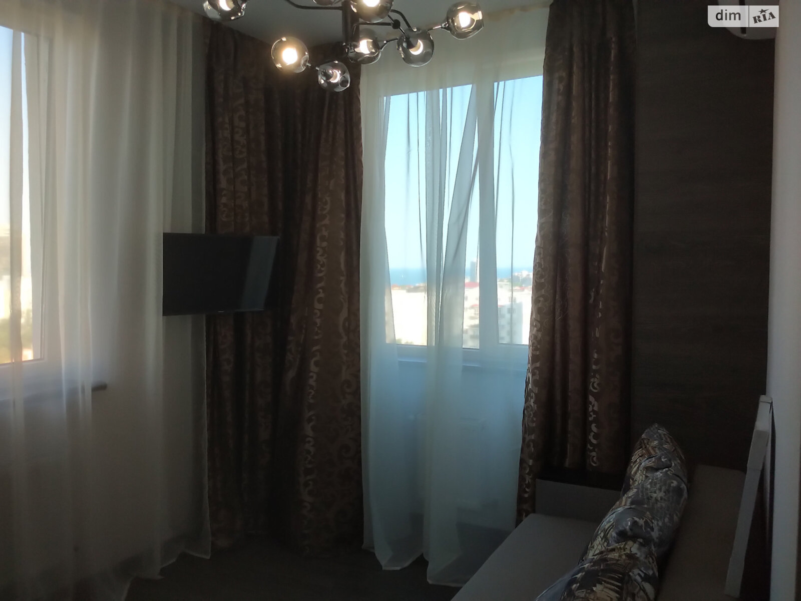 однокомнатная квартира в Одессе, район Приморский, на ул. Педагогическая 21 в аренду на долгий срок помесячно фото 1 однокомнатная квартира в Одессе, район Приморский, на ул. Педагогическая 21 в аренду на долгий срок помесячно фото 1