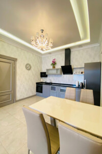 двухкомнатная квартира в Одессе, район Приморский, на пер. Сабанский 3 в аренду на долгий срок помесячно фото 2