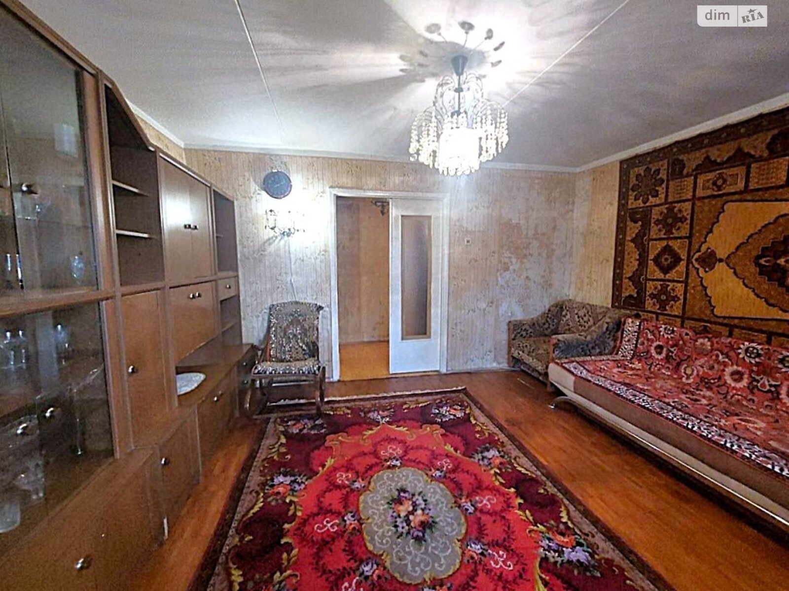 трикімнатна квартира в Одесі, район Приморський, на вул. Сегедська 1 в довготривалу оренду помісячно фото 1