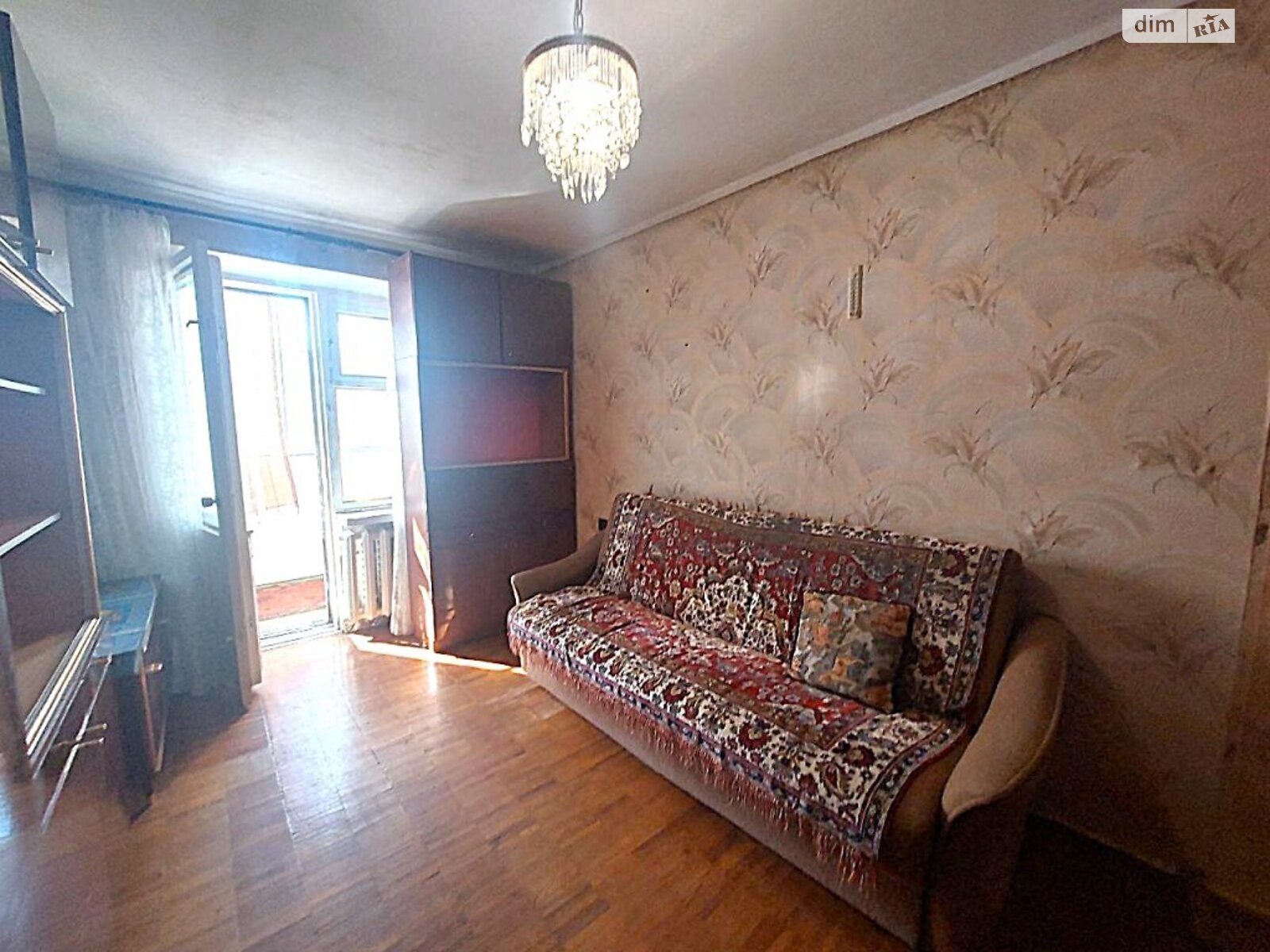 трикімнатна квартира в Одесі, район Приморський, на вул. Сегедська 1 в довготривалу оренду помісячно фото 1