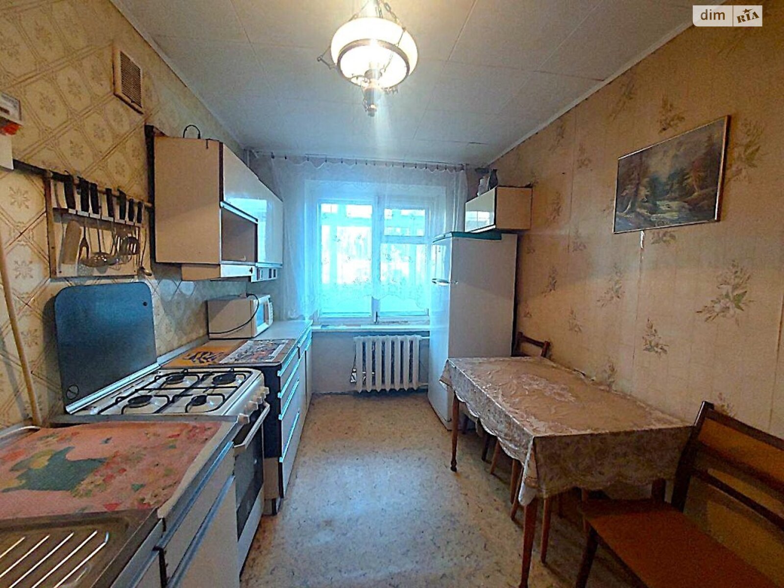 трикімнатна квартира в Одесі, район Приморський, на вул. Сегедська 1 в довготривалу оренду помісячно фото 1