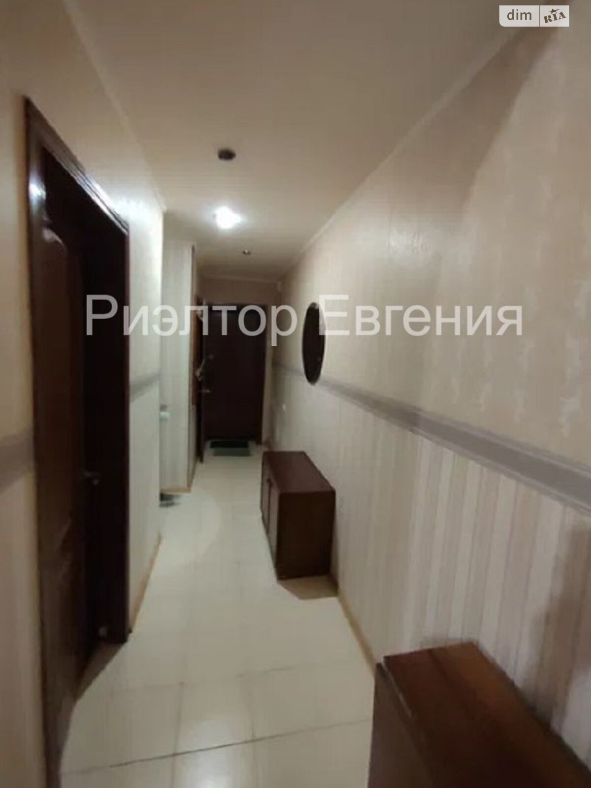 двухкомнатная квартира в Одессе, район Приморский, на ул. Семинарская 13 в аренду на долгий срок помесячно фото 1 двухкомнатная квартира в Одессе, район Приморский, на ул. Семинарская 13 в аренду на долгий срок помесячно фото 1