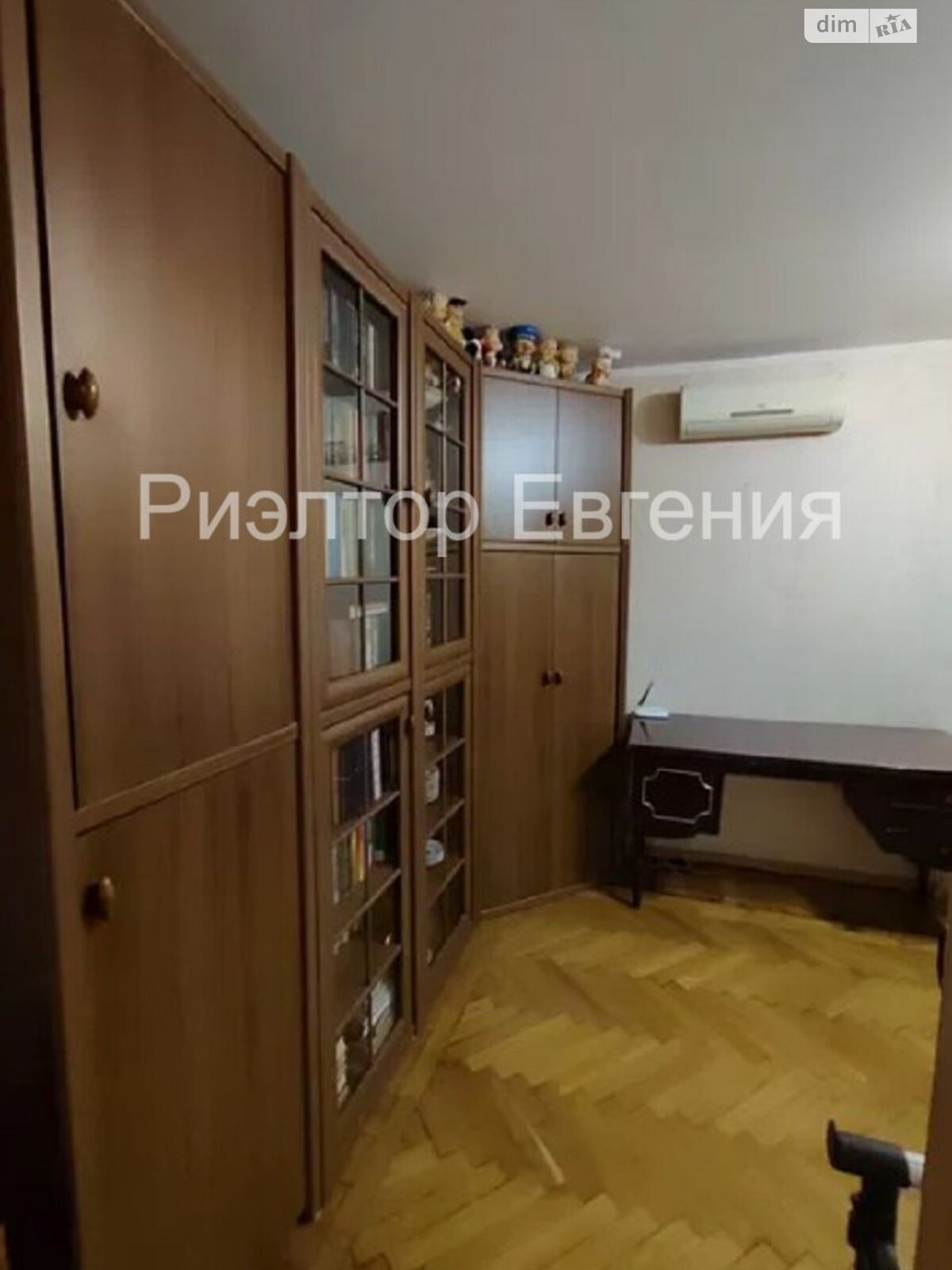 двухкомнатная квартира в Одессе, район Приморский, на ул. Семинарская 13 в аренду на долгий срок помесячно фото 1 двухкомнатная квартира в Одессе, район Приморский, на ул. Семинарская 13 в аренду на долгий срок помесячно фото 1