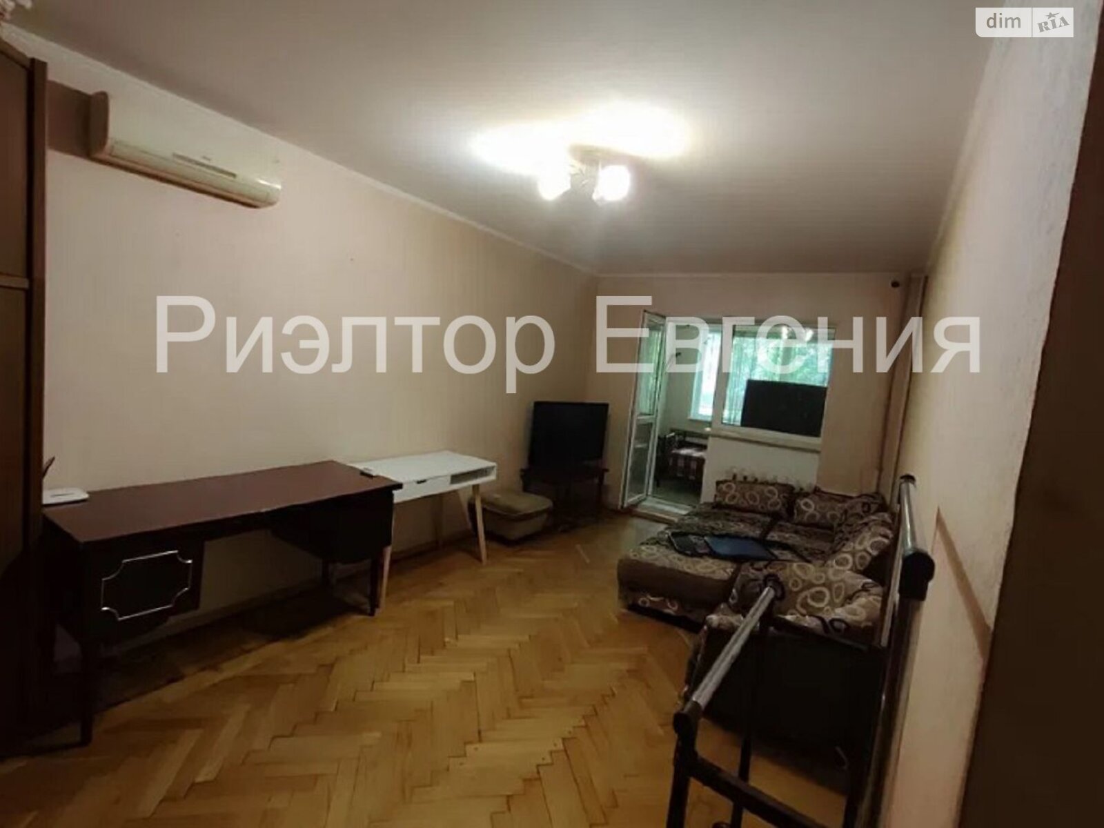 двухкомнатная квартира в Одессе, район Приморский, на ул. Семинарская 13 в аренду на долгий срок помесячно фото 1 двухкомнатная квартира в Одессе, район Приморский, на ул. Семинарская 13 в аренду на долгий срок помесячно фото 1