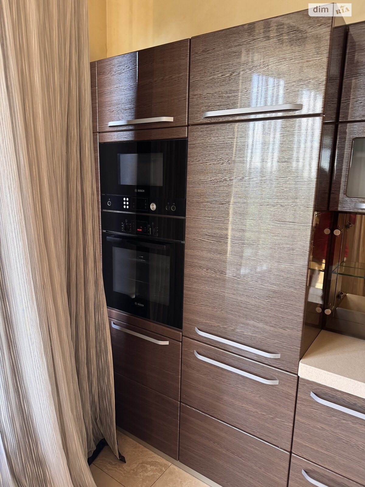 трикімнатна квартира в Одесі, район Приморський, на просп. Шевченка 33Б в довготривалу оренду помісячно фото 1 трикімнатна квартира в Одесі, район Приморський, на просп. Шевченка 33Б в довготривалу оренду помісячно фото 1