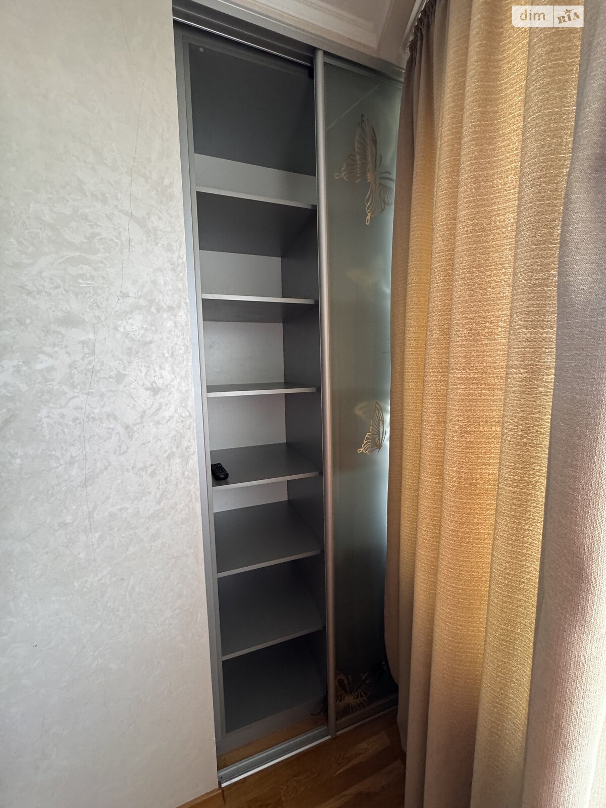 трикімнатна квартира в Одесі, район Приморський, на просп. Шевченка 33Б в довготривалу оренду помісячно фото 1 трикімнатна квартира в Одесі, район Приморський, на просп. Шевченка 33Б в довготривалу оренду помісячно фото 1