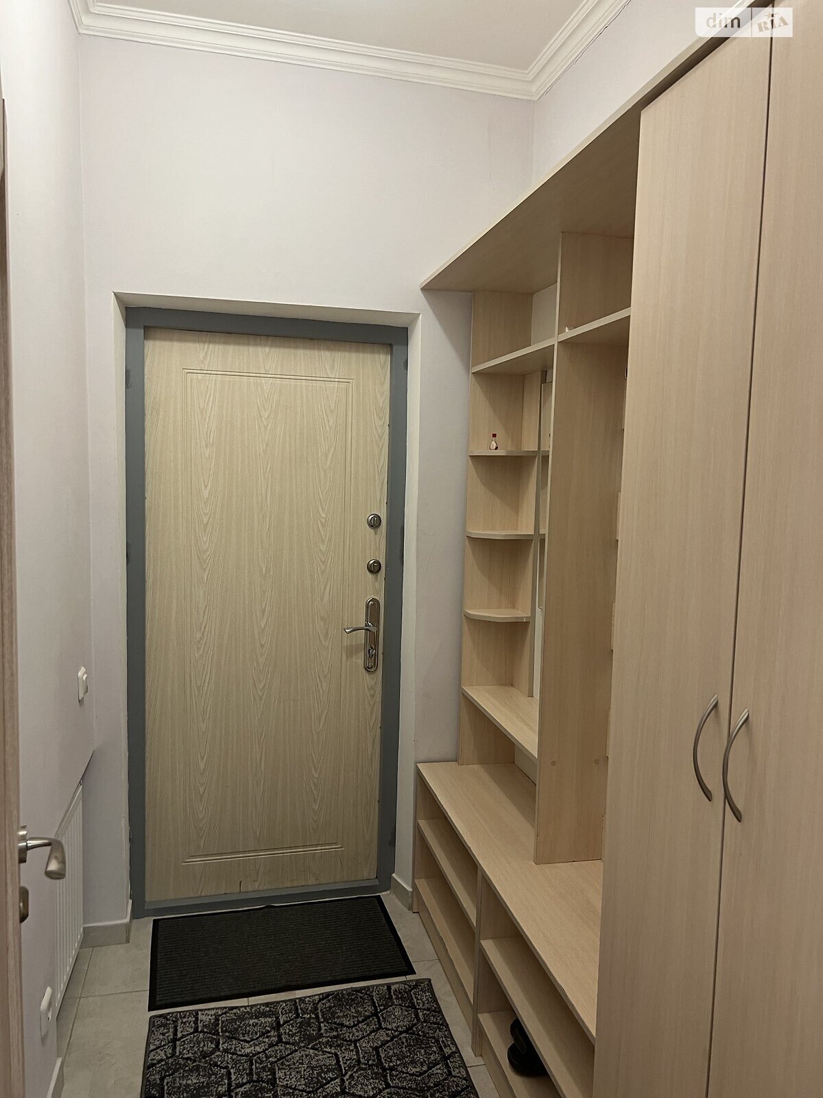трикімнатна квартира в Одесі, район Приморський, на вул. Софіївська 17, кв. 7 в довготривалу оренду помісячно фото 1 трикімнатна квартира в Одесі, район Приморський, на вул. Софіївська 17, кв. 7 в довготривалу оренду помісячно фото 1
