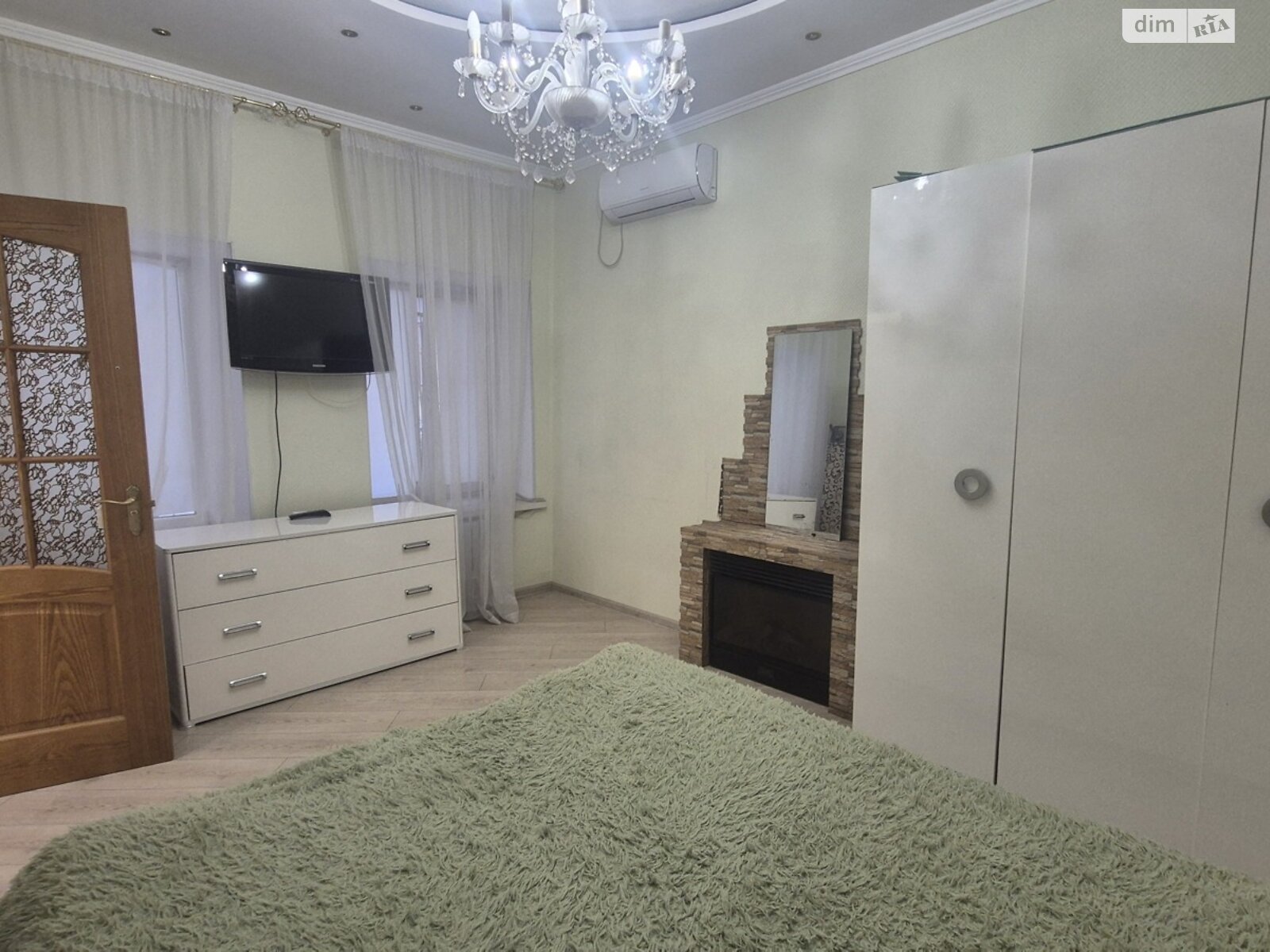 двокімнатна квартира в Одесі, район Приморський, на вул. Софіївська 30 в довготривалу оренду помісячно фото 1 двокімнатна квартира в Одесі, район Приморський, на вул. Софіївська 30 в довготривалу оренду помісячно фото 1