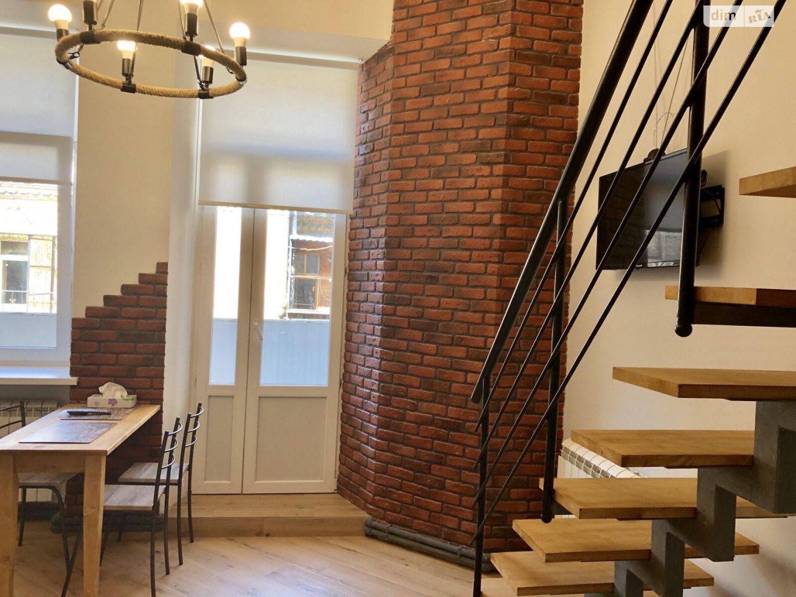 однокомнатная квартира в Одессе, район Приморский, на ул. Спиридоновская 8 в аренду на долгий срок помесячно фото 1