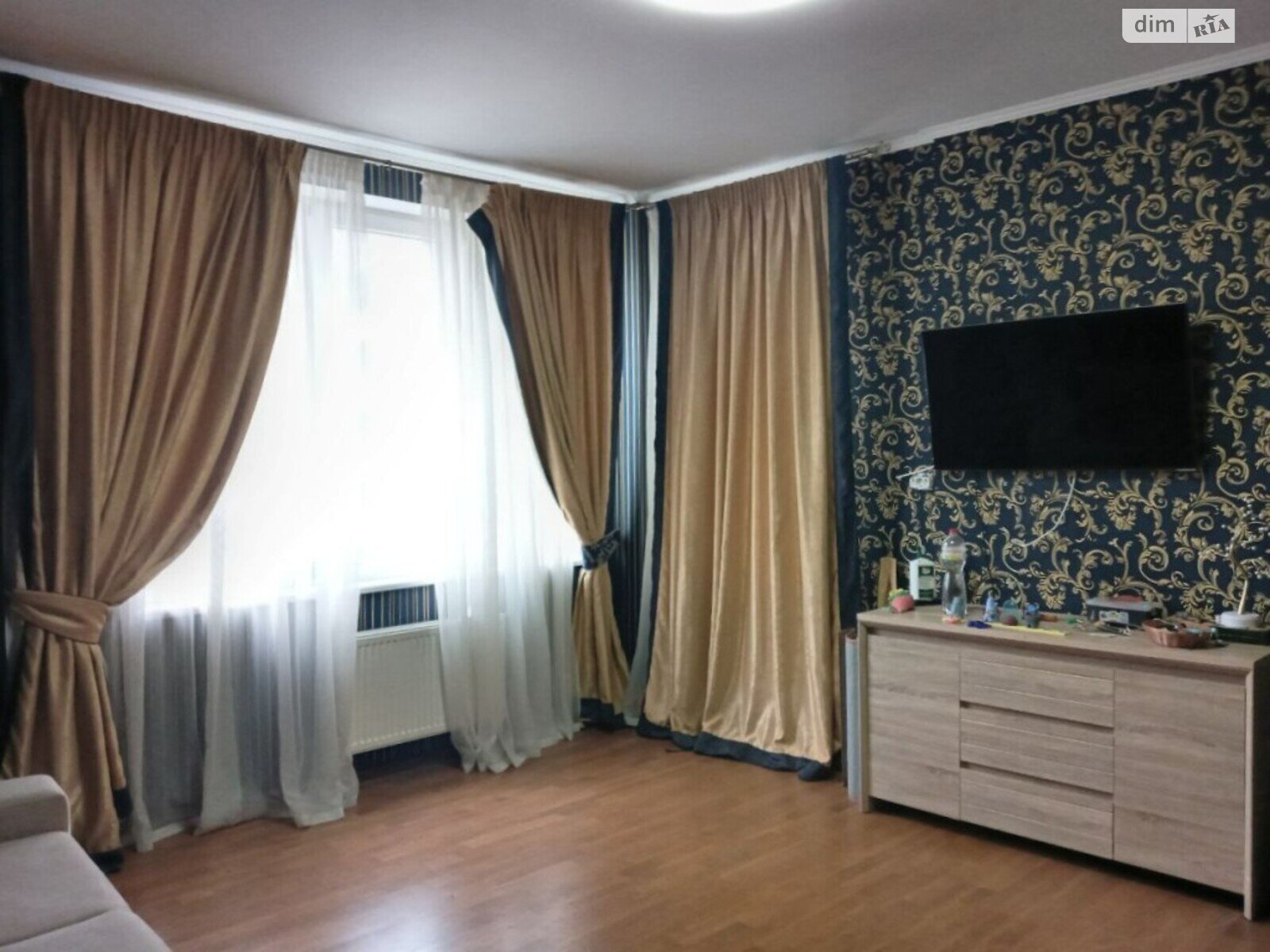двухкомнатная квартира с мебелью в Одессе, район Приморский, на ул. Среднефонтанская 19А в аренду на долгий срок помесячно фото 1