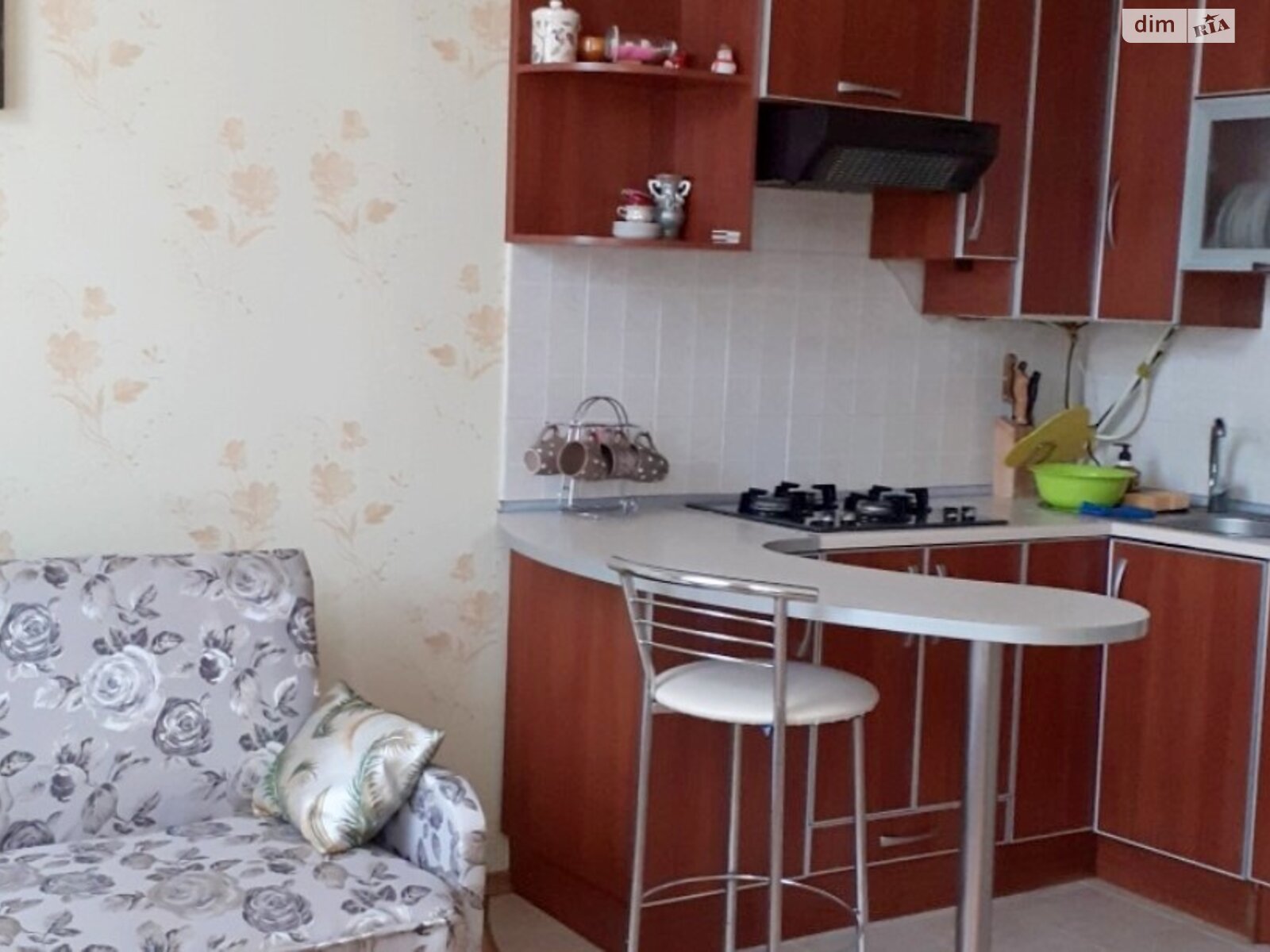 однокомнатная квартира в Одессе, район Приморский, на пл. Старосенная в аренду на долгий срок помесячно фото 1 однокомнатная квартира в Одессе, район Приморский, на пл. Старосенная в аренду на долгий срок помесячно фото 1
